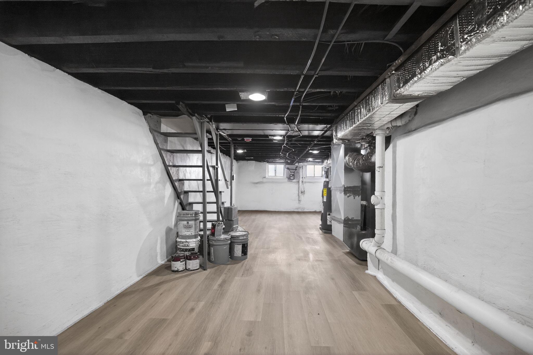 POINT BREEZE - Residential