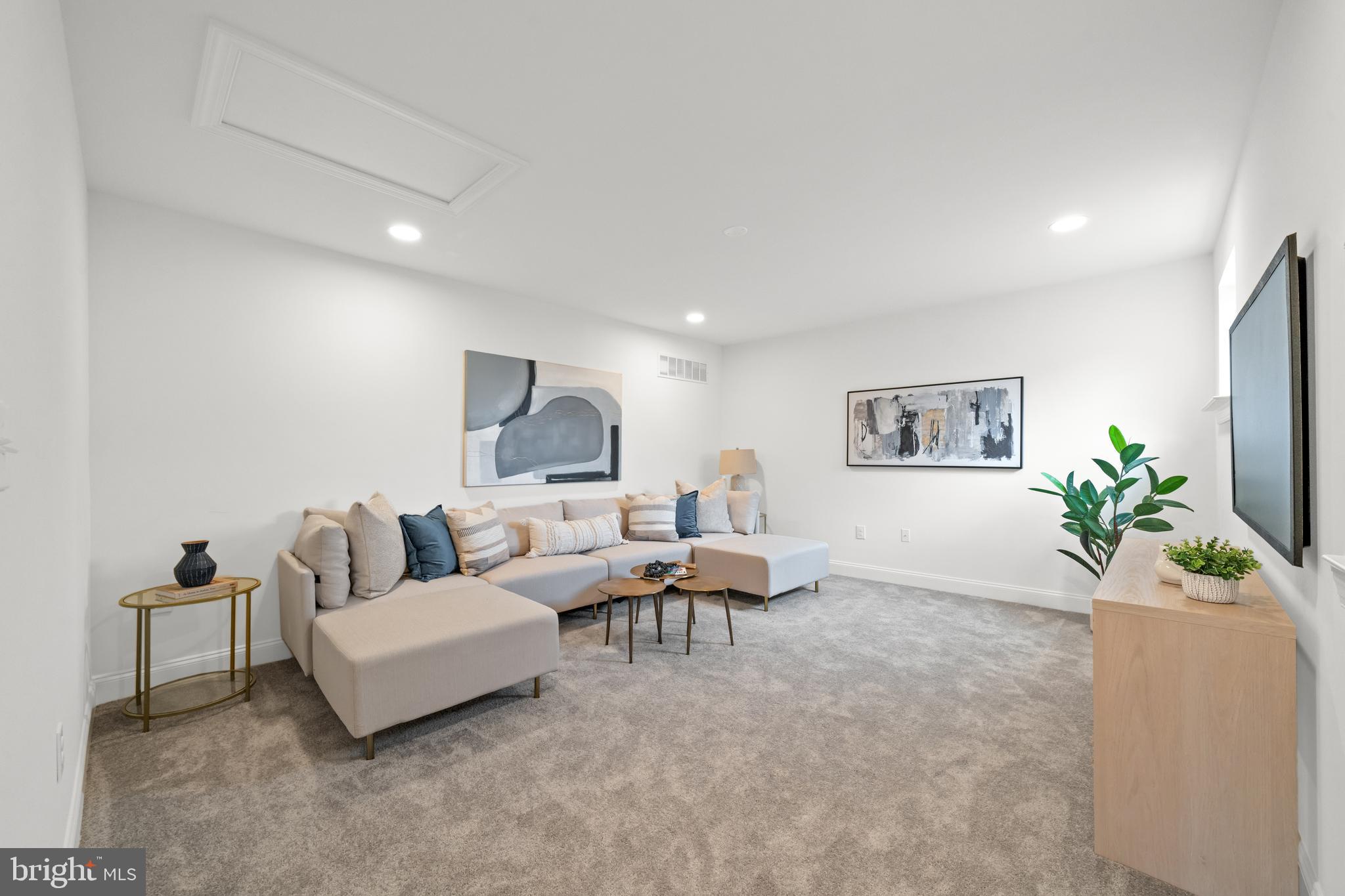 TRADITIONS AT WHITEHALL - Residential