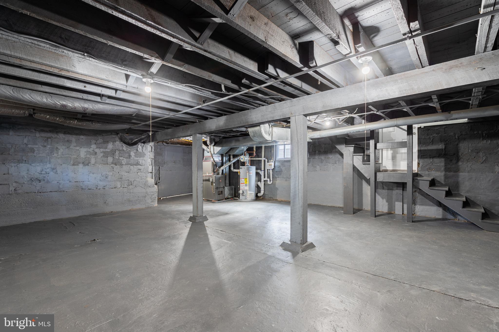 HAMILTON HEIGHTS - Residential