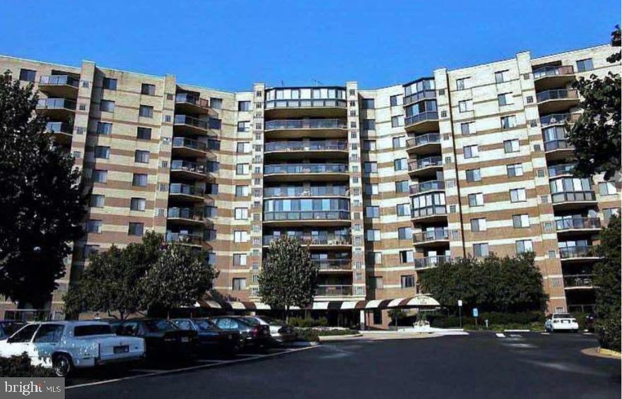 APPOINTMENT ONLY – Gorgeous, Fully Furnished 1BR + Den in the Heart of the Rotonda!
Welcome home to this beautifully styled and extra spacious Model D unit featuring 1 bedroom, a versatile den, 1 full bath, and a convenient half bath. Located on the second floor, this home offers hardwood floors, a large, open kitchen, and relaxing views of the lush, landscaped grounds. It’s fully furnished and ready for you to move right in—just bring your suitcase! Listed at $2,950/month.
Living in the Rotonda means more than just a great home—it’s a lifestyle. This gated community sits on 33 acres and offers 24/7 security along with an incredible range of amenities. From indoor and outdoor pools and spas to a full gym, yoga studio, walking trails, tennis courts, and even a putting green—there’s truly something for everyone. You’ll also find gardens, picnic areas, a game room with bar, media room, library, business center, general store, playgrounds, and more.
You’ll have two unassigned outdoor parking passes and be just minutes from major routes like 495, 267, and Route 7, as well as Metro access, shopping, dining, and everyday conveniences.
Please note: showings are by appointment only. Agents should buzz the building call box to reach security. There's a $600 registration fee due when registering your move, and moves must be scheduled at least 24 hours in advance. A $250 refundable deposit (cash or check) is required before moving in—it’s returned as long as everything goes smoothly. The $40 application fee (per applicant) covers a background and credit check, and is only paid after the owner has approved your application.
If you’re looking for comfort, convenience, and a true community vibe, this might just be the perfect place for you. Reach out today to set up your private tour!