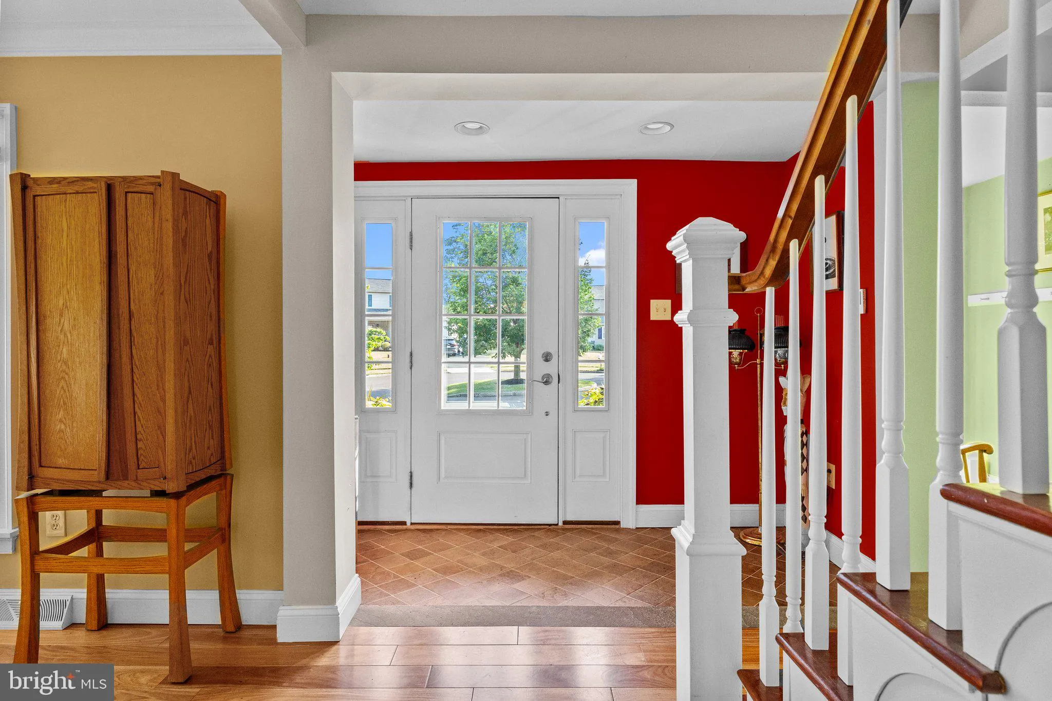 Doylestown, Pennsylvania 18901, United States, 3 Bedrooms Bedrooms, ,3 BathroomsBathrooms,Residential,Contingent,104648