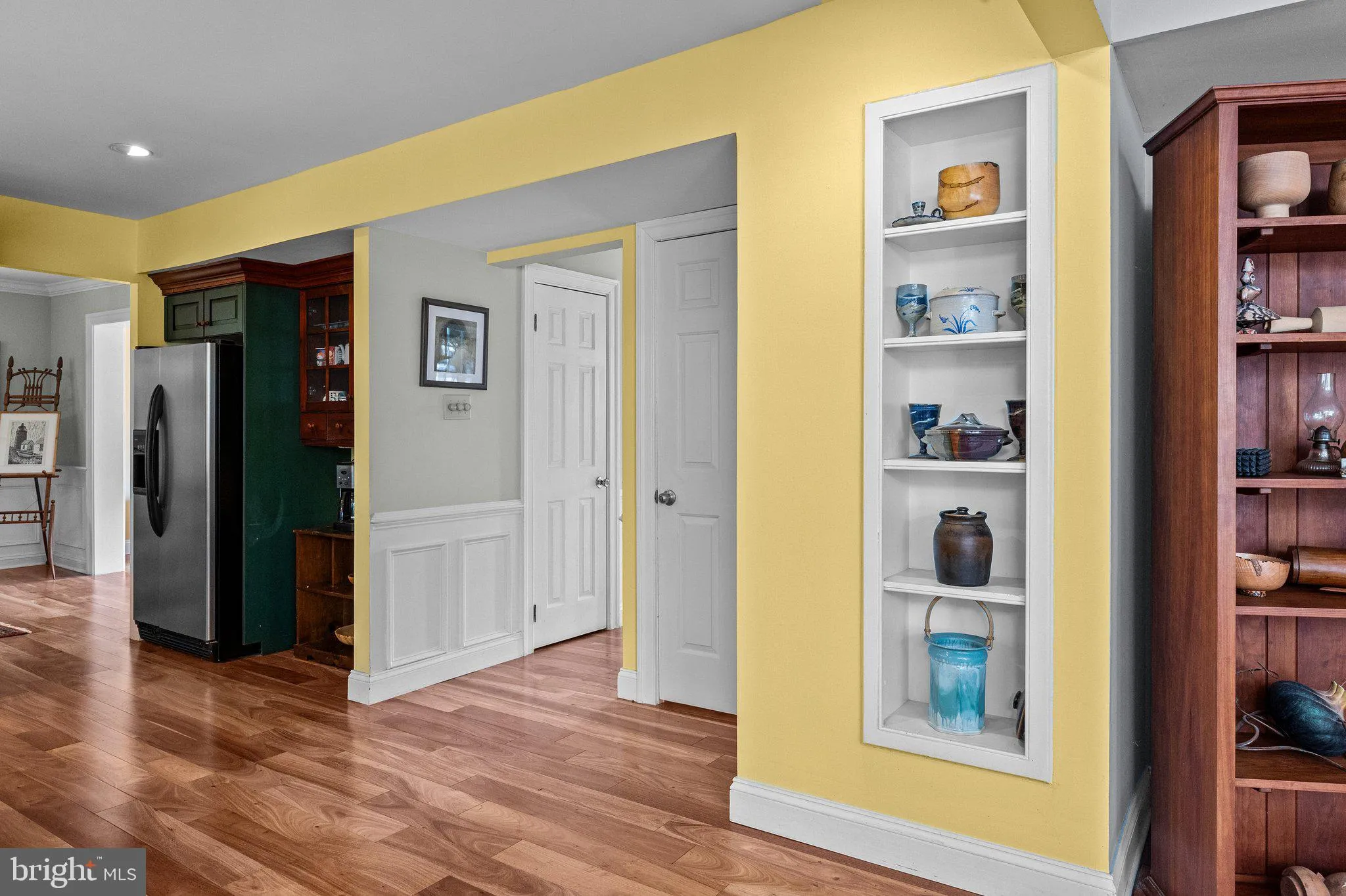 Doylestown, Pennsylvania 18901, United States, 3 Bedrooms Bedrooms, ,3 BathroomsBathrooms,Residential,Contingent,104648