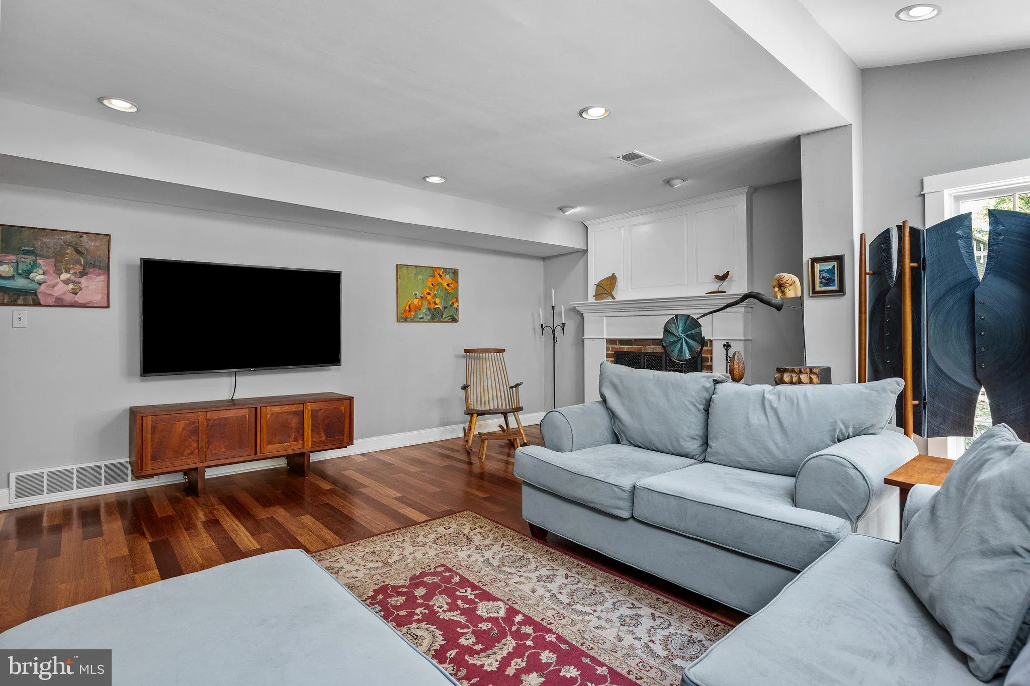 Doylestown, Pennsylvania 18901, United States, 3 Bedrooms Bedrooms, ,3 BathroomsBathrooms,Residential,Contingent,104648