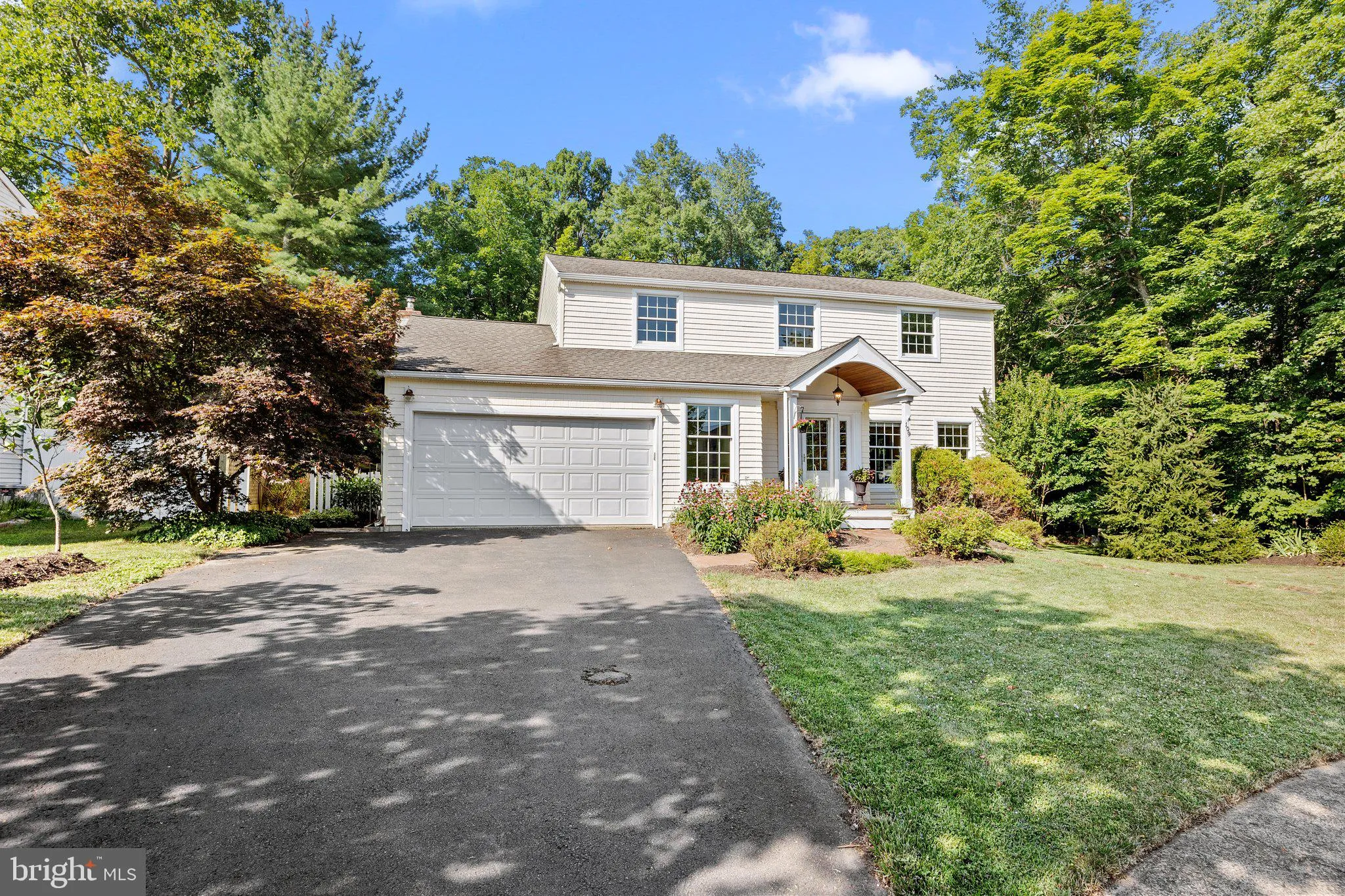 Doylestown, Pennsylvania 18901, United States, 3 Bedrooms Bedrooms, ,3 BathroomsBathrooms,Residential,Contingent,104648