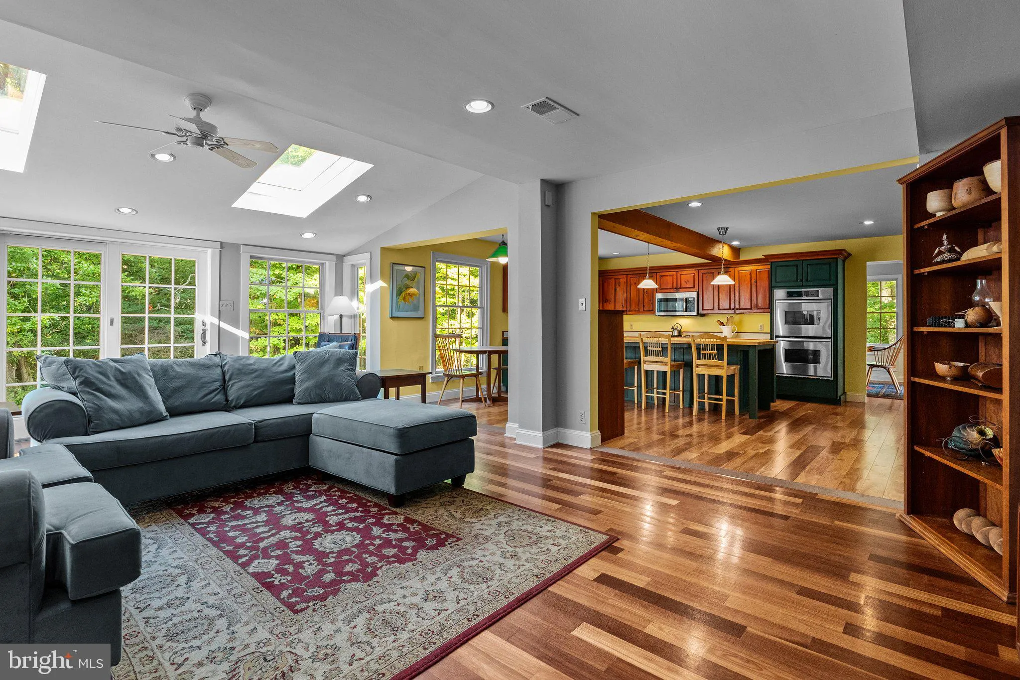 Doylestown, Pennsylvania 18901, United States, 3 Bedrooms Bedrooms, ,3 BathroomsBathrooms,Residential,Contingent,104648