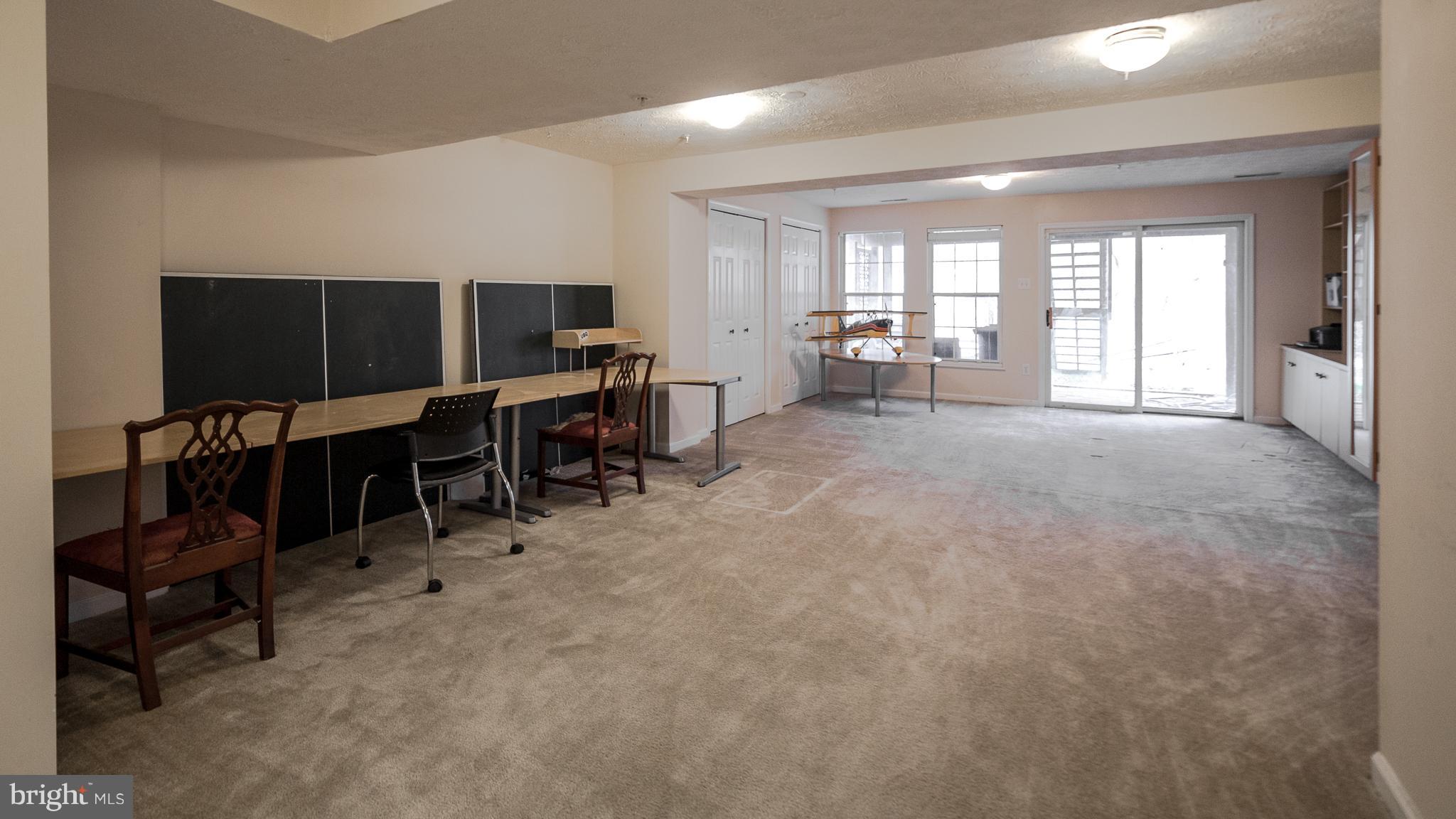 WYNDEMERE - Residential