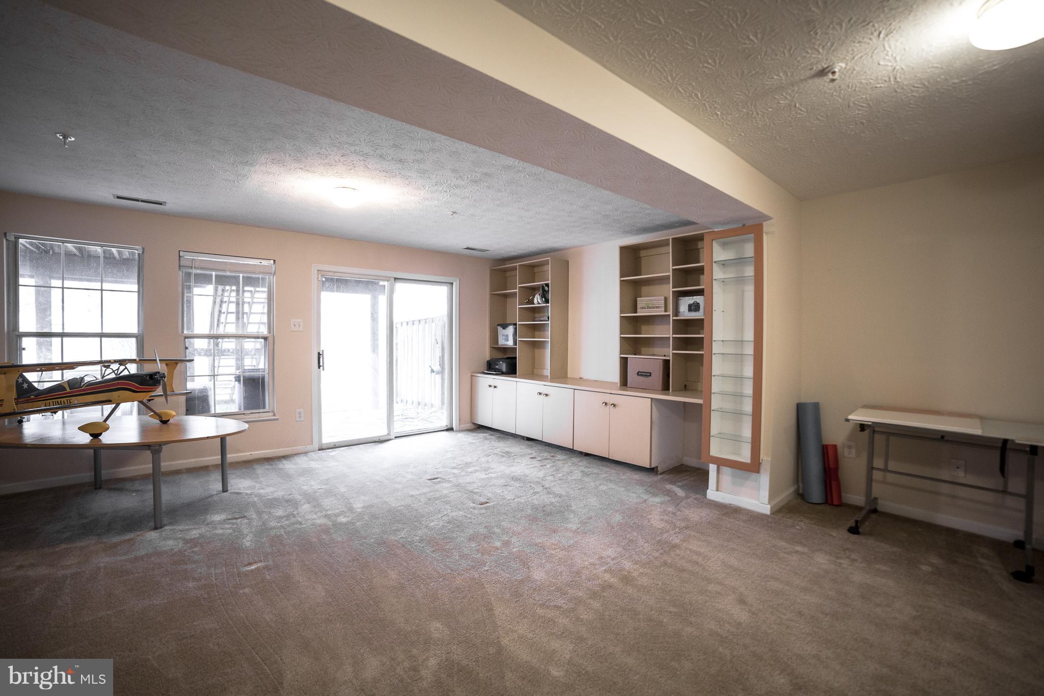 WYNDEMERE - Residential