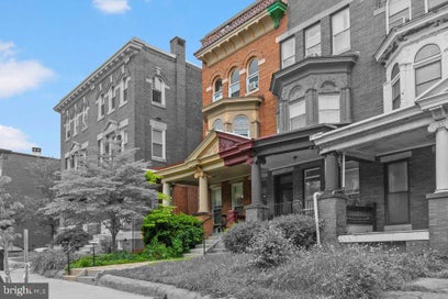 2841 N CALVERT STREET BALTIMORE MD 21218