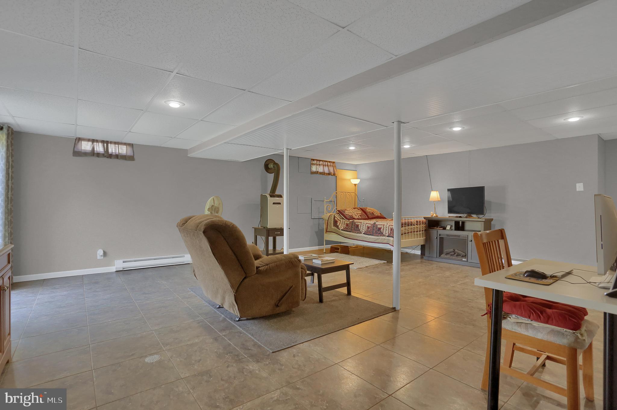MISTY ACRES - Residential