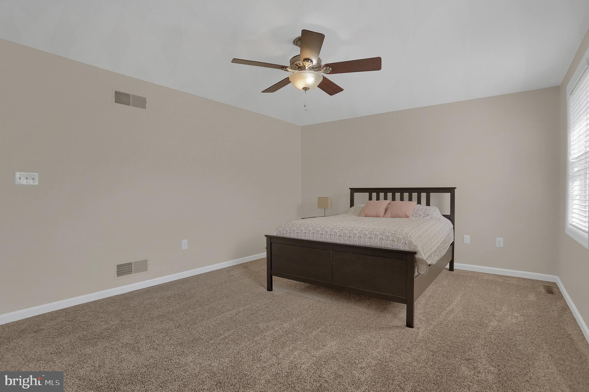 MISTY ACRES - Residential