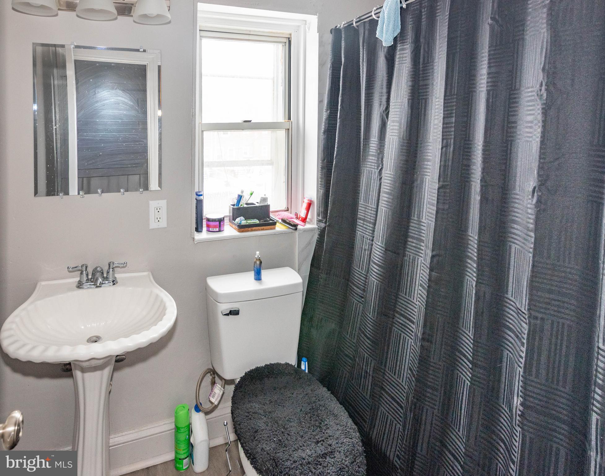 ARUNDEL VILLAGE - Residential