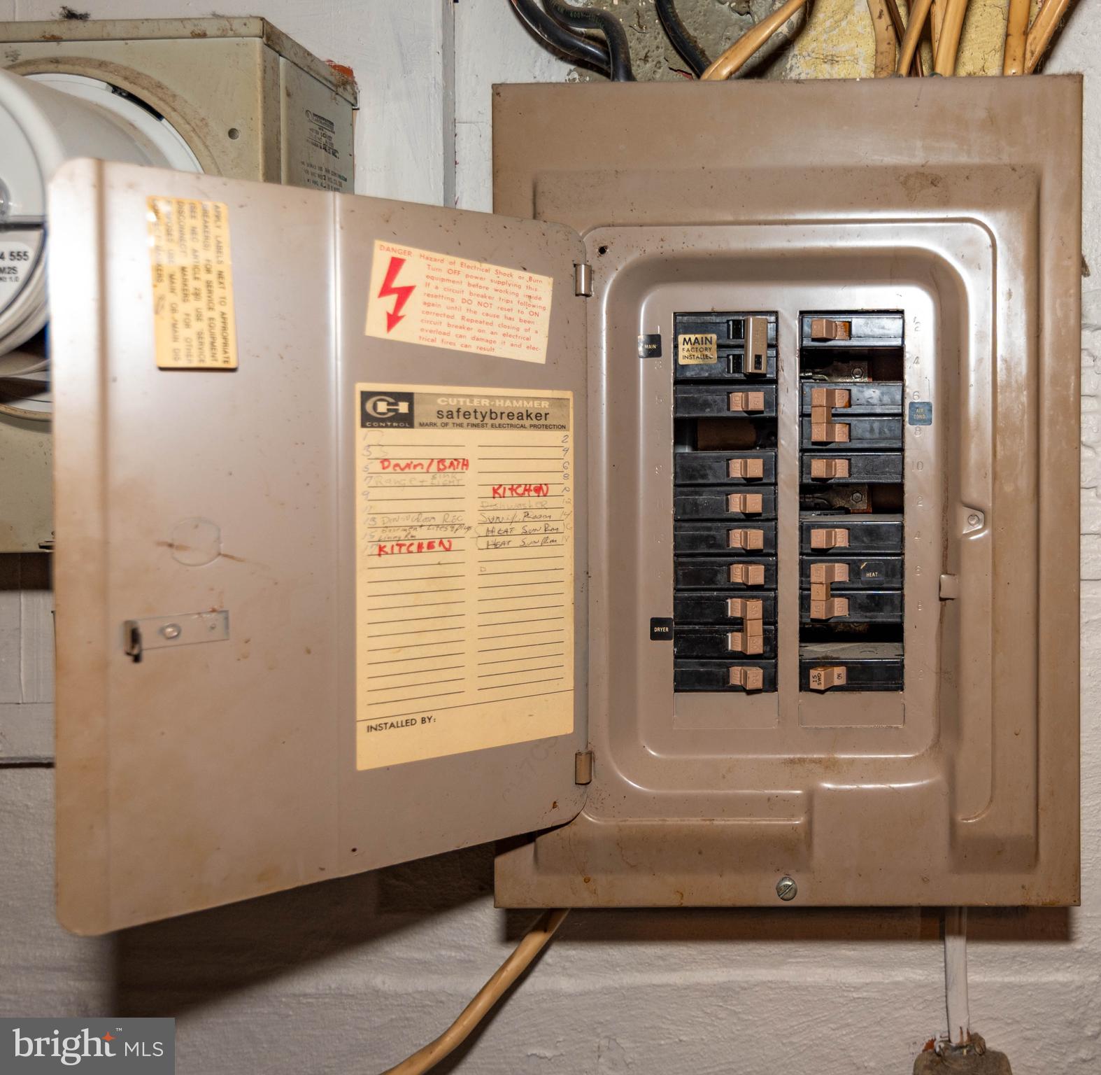 ARUNDEL VILLAGE - Residential