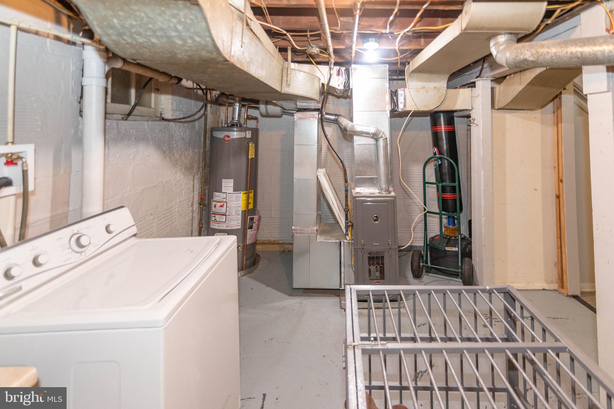 ARUNDEL VILLAGE - Residential