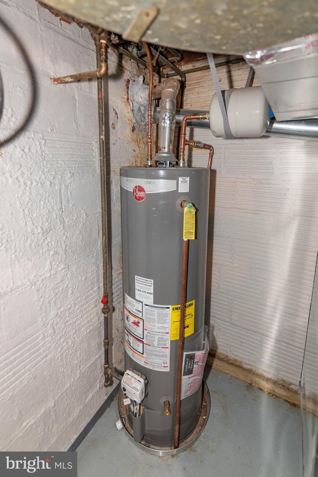 ARUNDEL VILLAGE - Residential