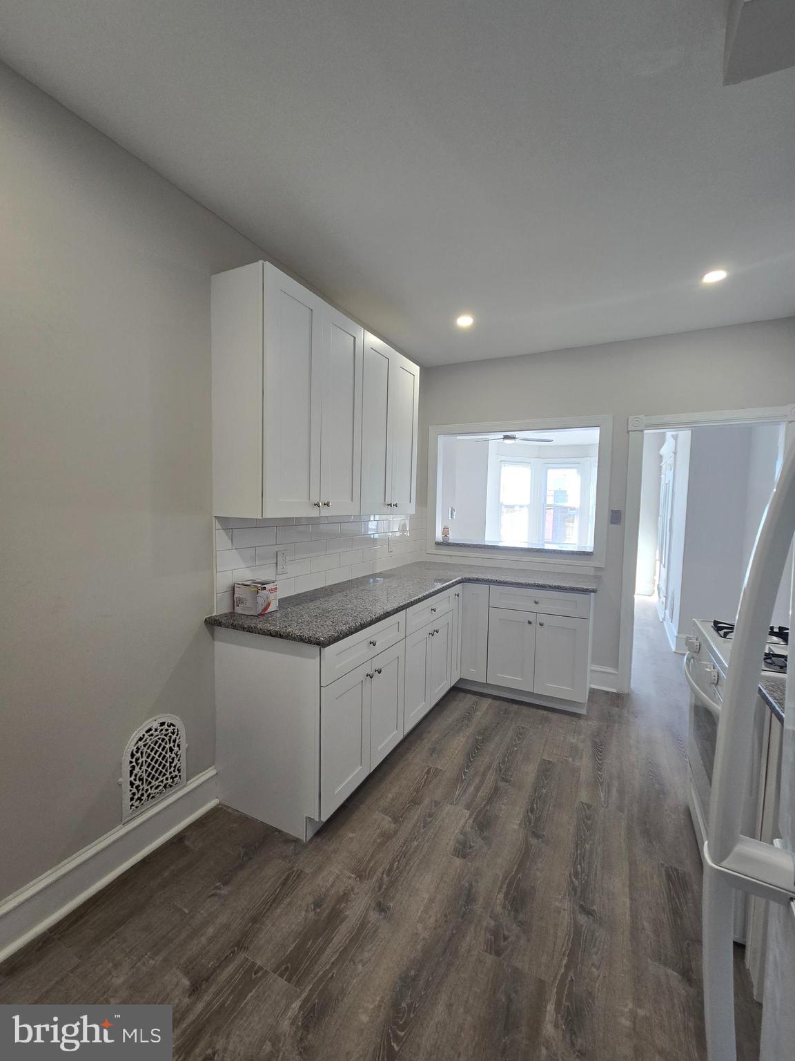 MANAYUNK - Residential Lease