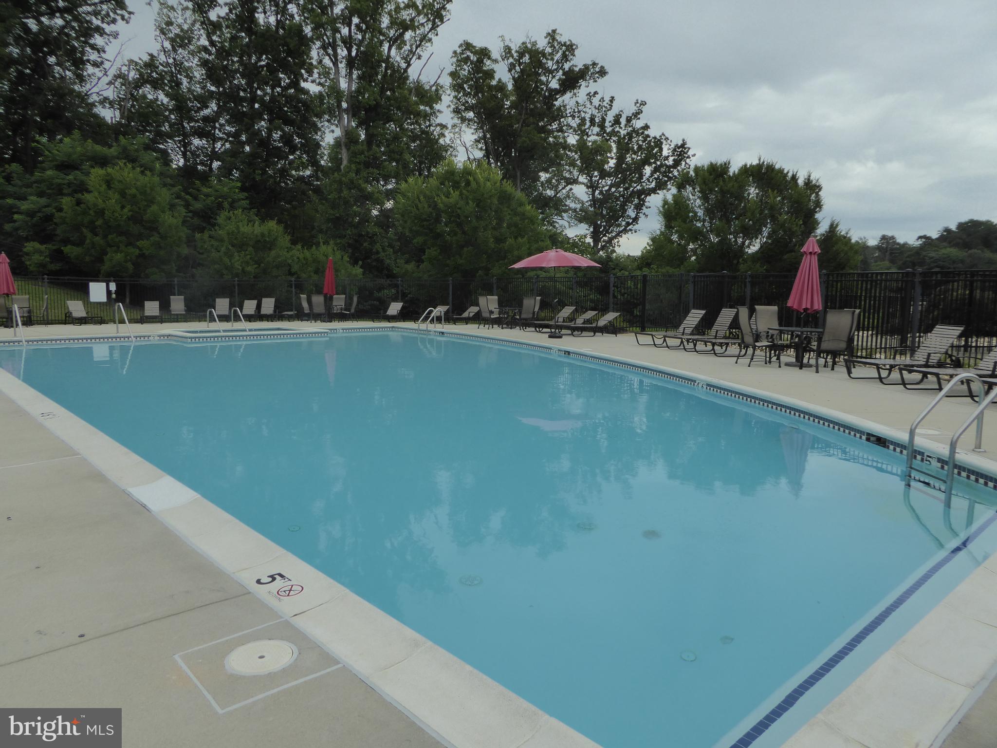 POTOMAC CLUB - Residential