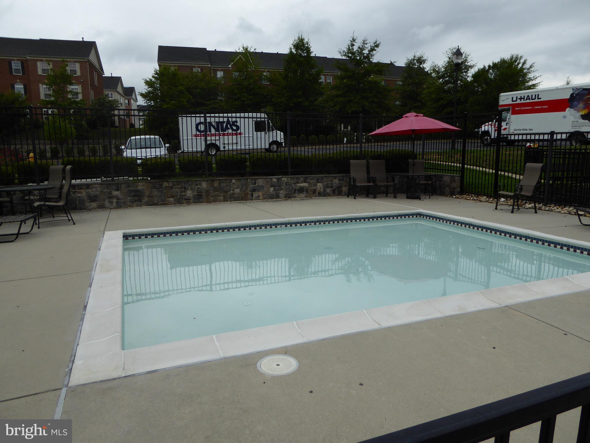 POTOMAC CLUB - Residential