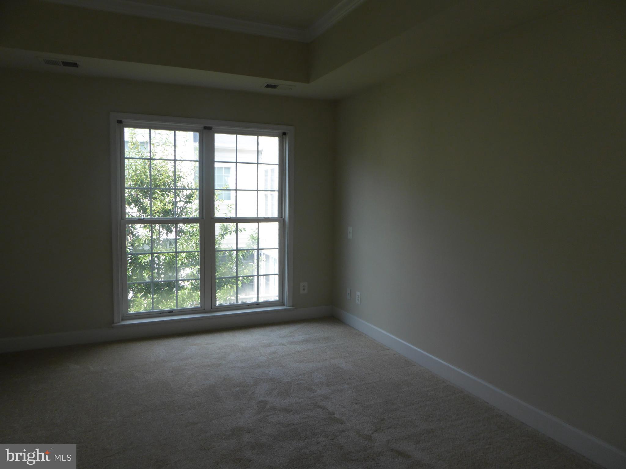 POTOMAC CLUB - Residential