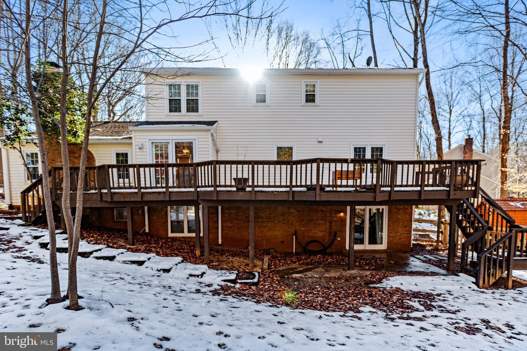 FAIRFAX STATION - Residential