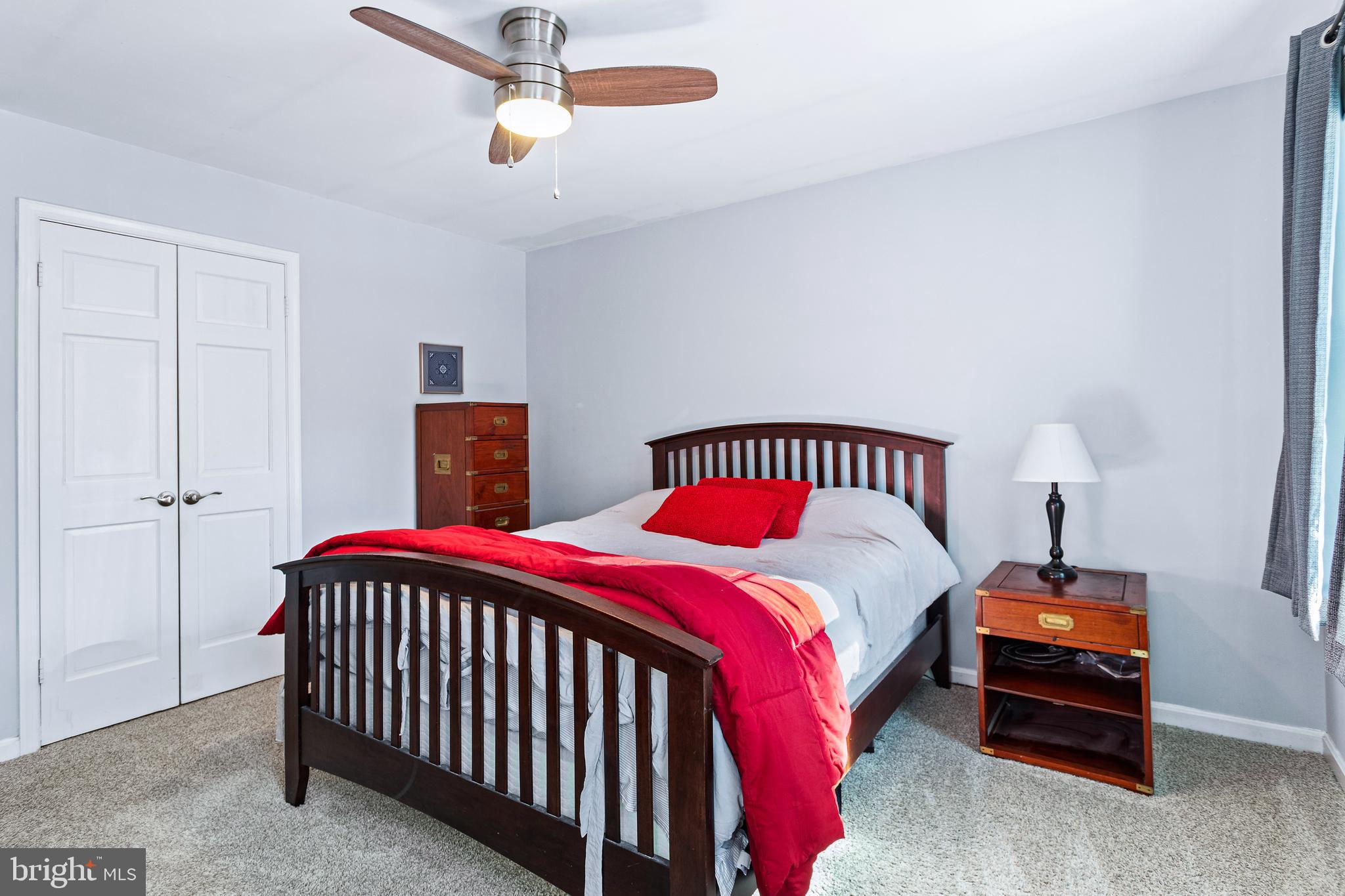 FAIRFAX STATION - Residential