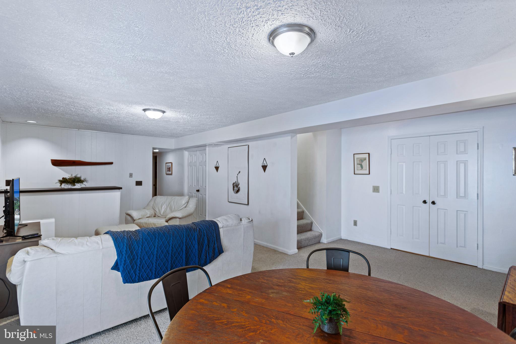 FAIRFAX STATION - Residential