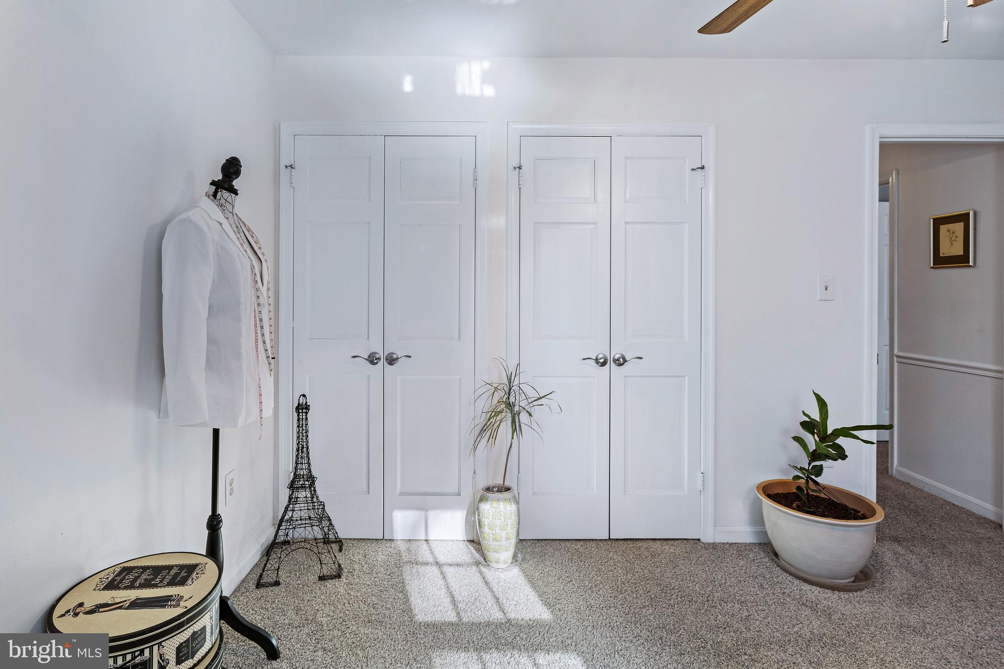 FAIRFAX STATION - Residential