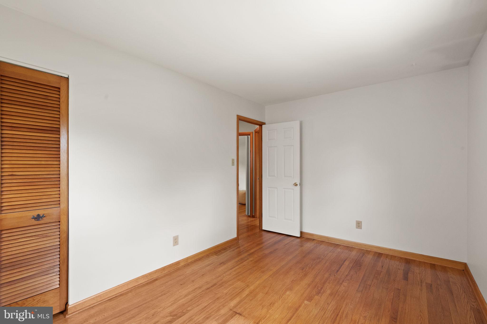THOMSON ESTATES - Residential