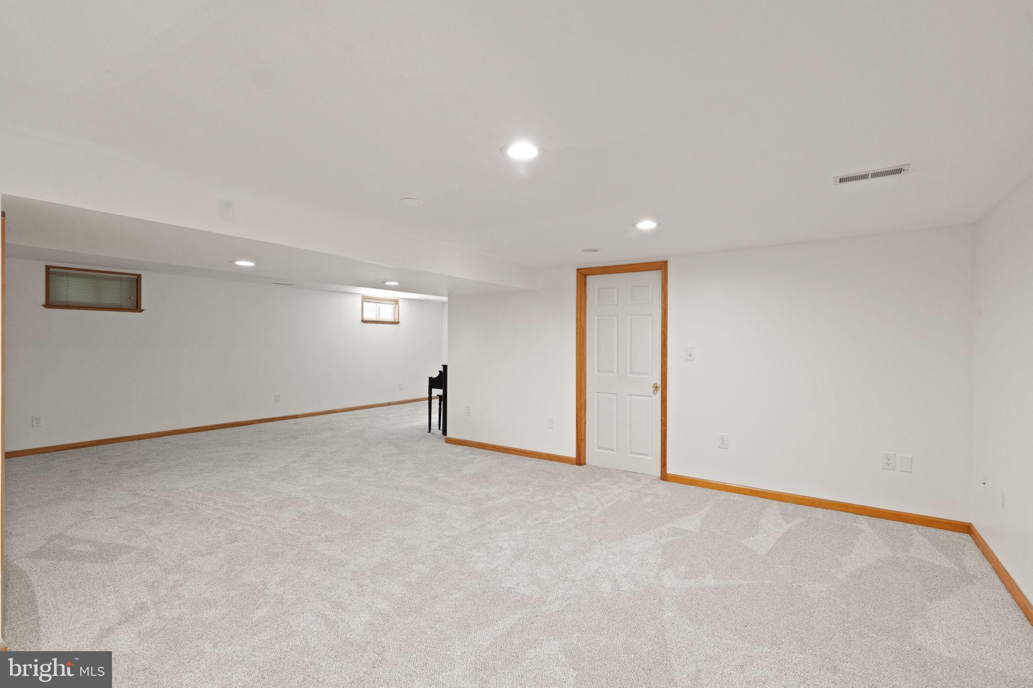 THOMSON ESTATES - Residential