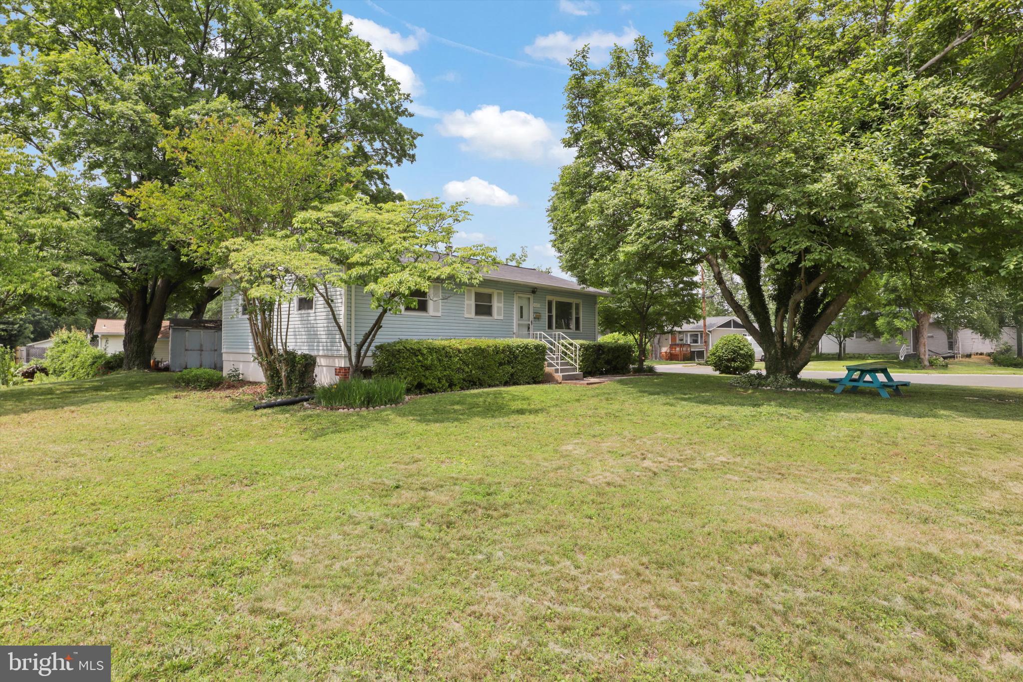 10205 RODGERS ROAD