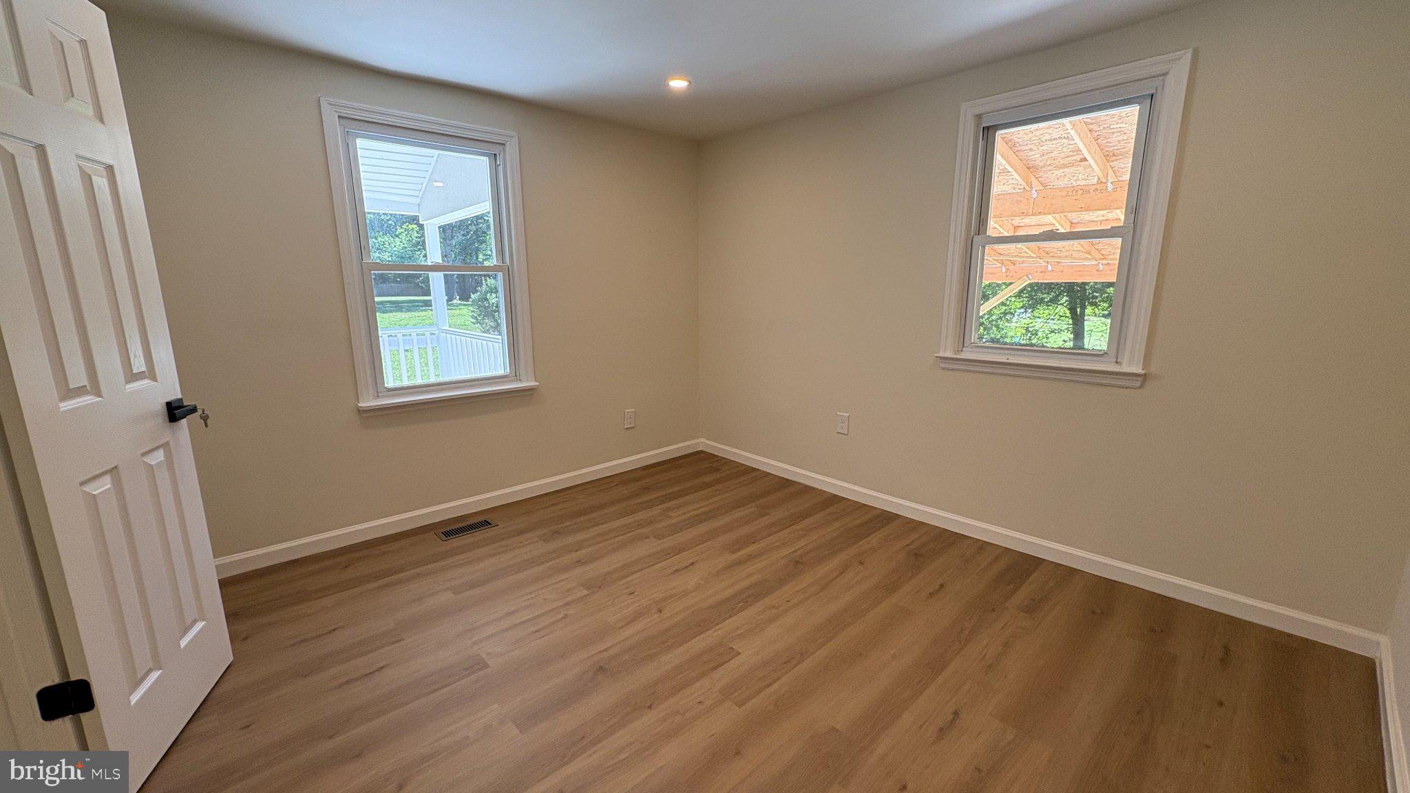 105 SIMMONS ROAD