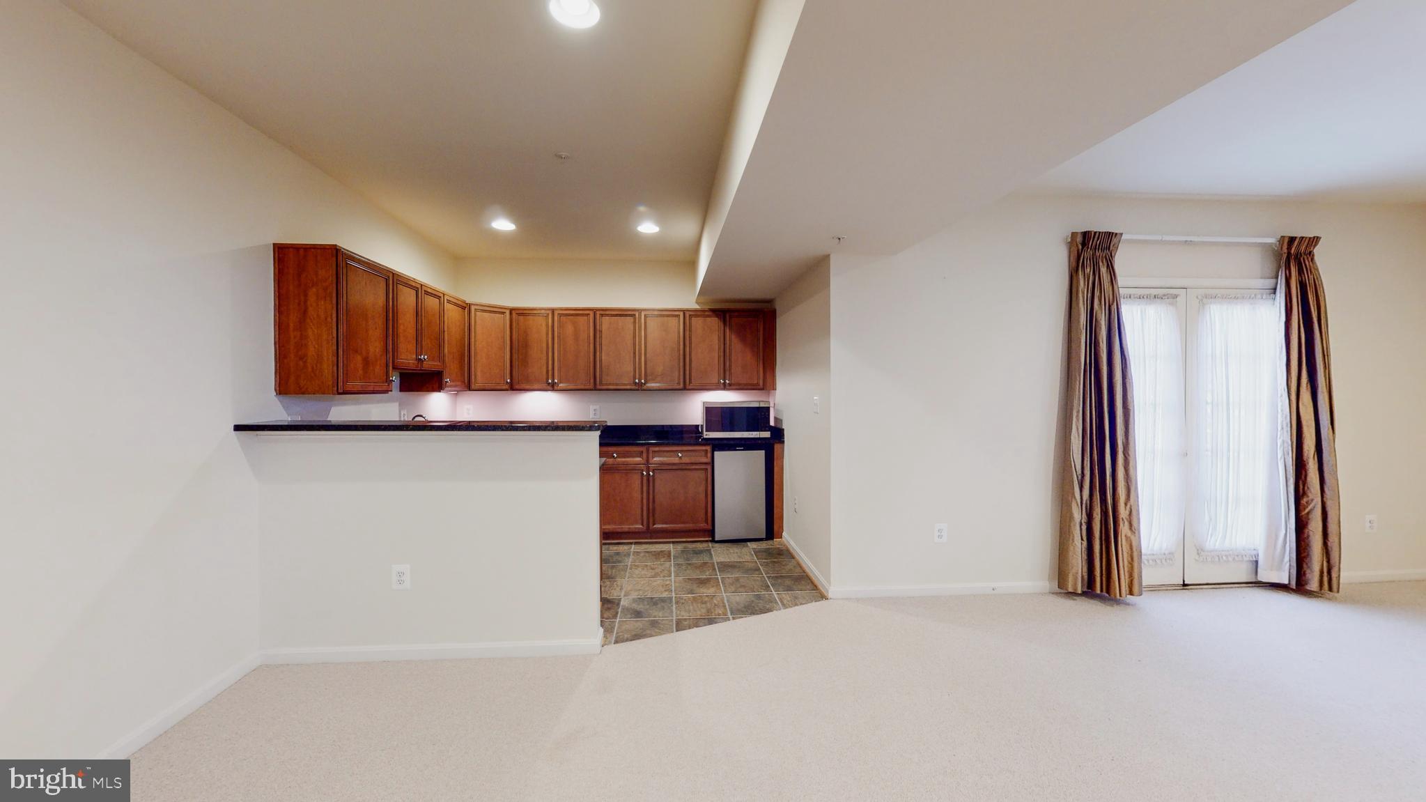 PARKSIDE CONDOMINIUMS - Residential