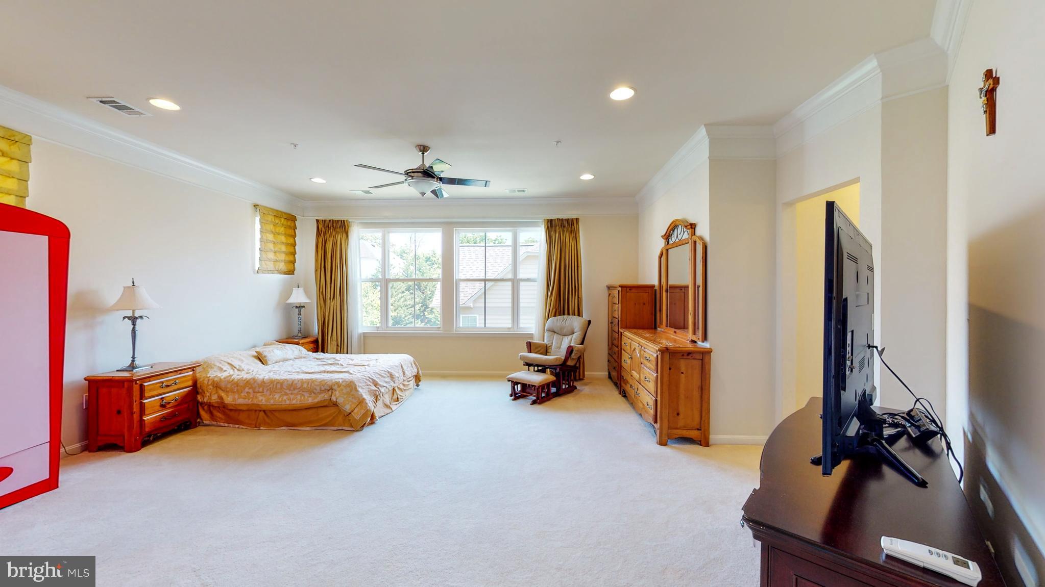 PARKSIDE CONDOMINIUMS - Residential