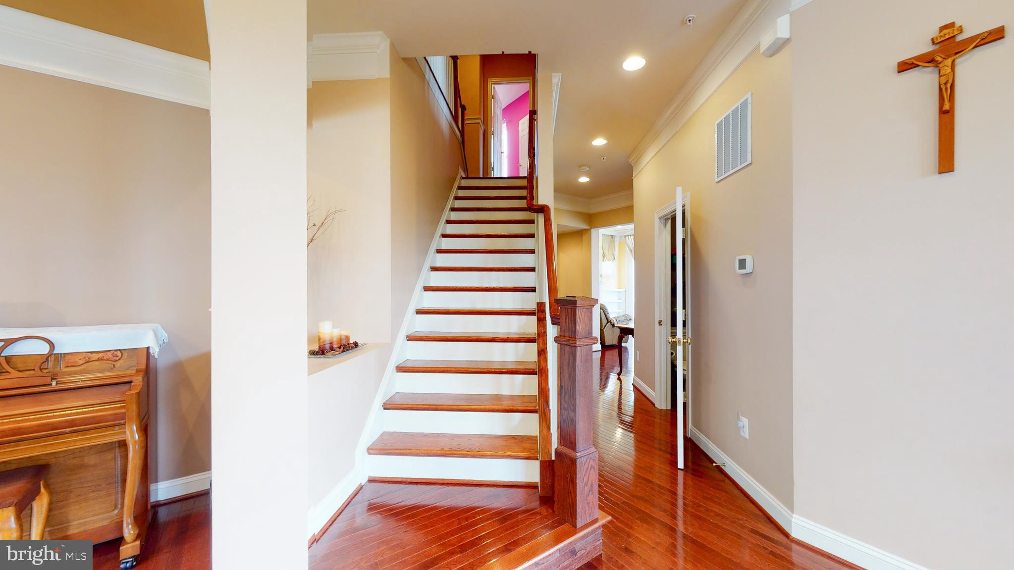 PARKSIDE CONDOMINIUMS - Residential