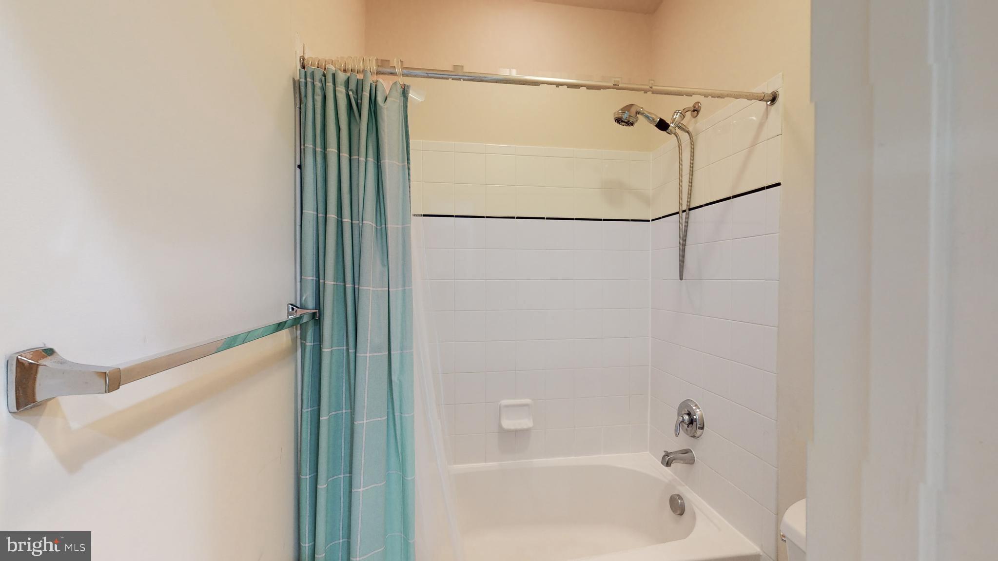 PARKSIDE CONDOMINIUMS - Residential