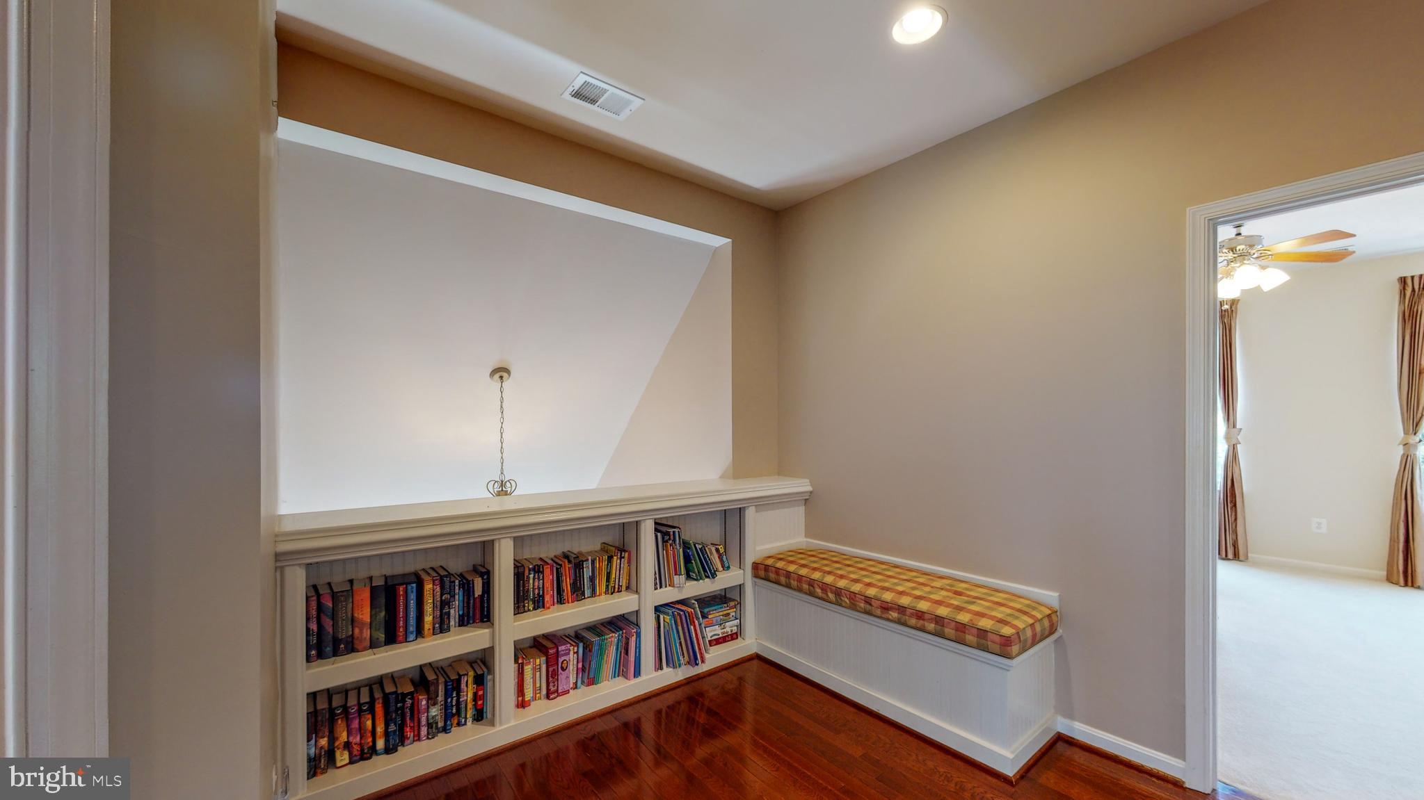 PARKSIDE CONDOMINIUMS - Residential