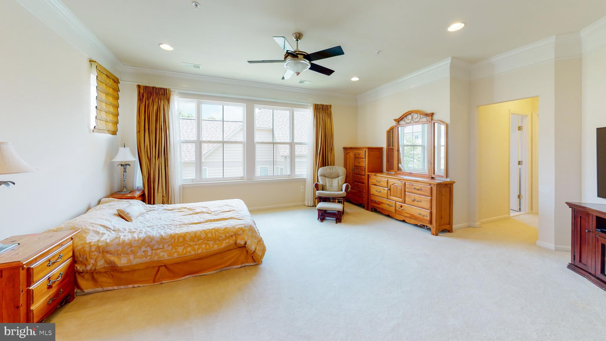 PARKSIDE CONDOMINIUMS - Residential