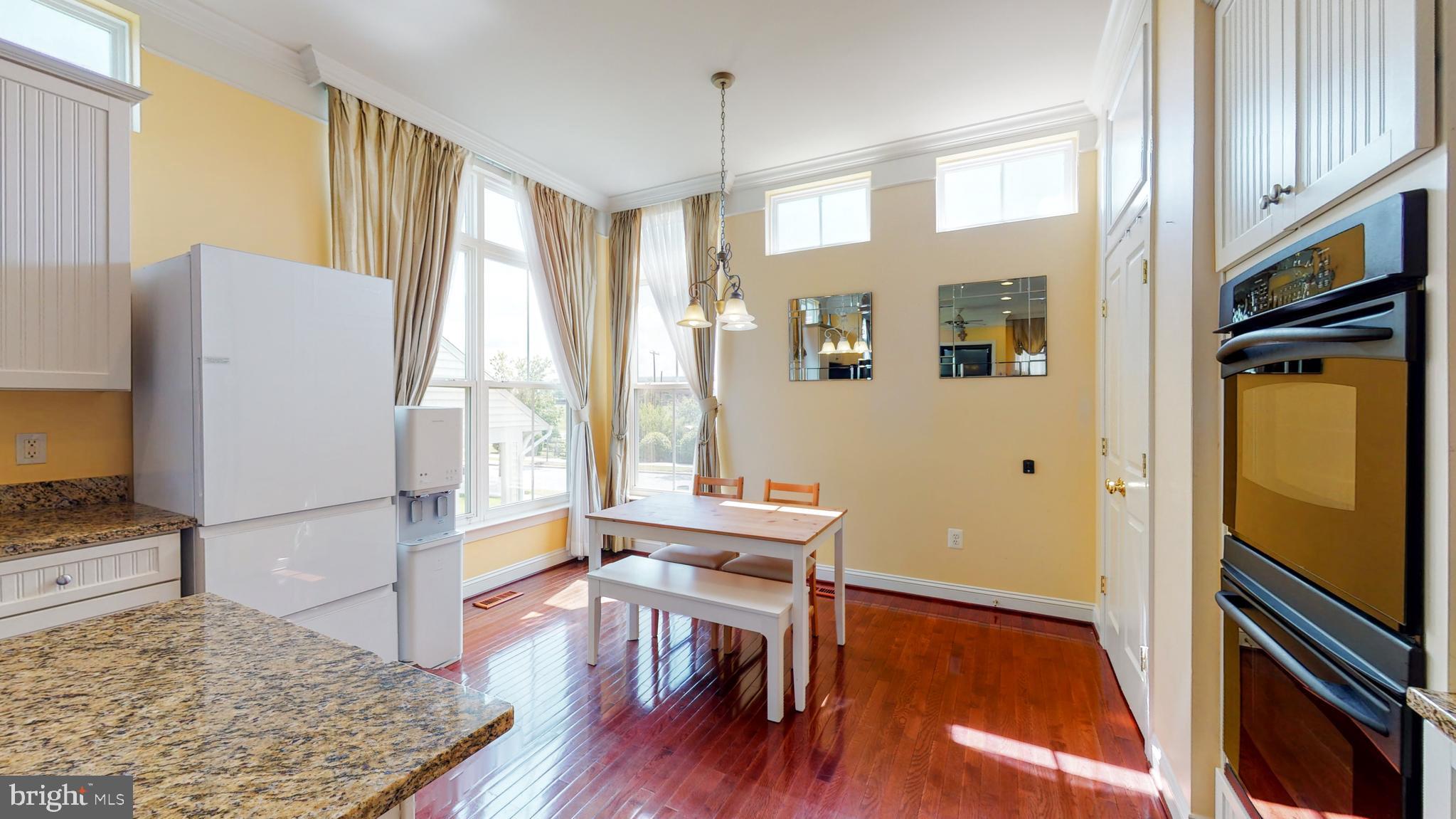 PARKSIDE CONDOMINIUMS - Residential