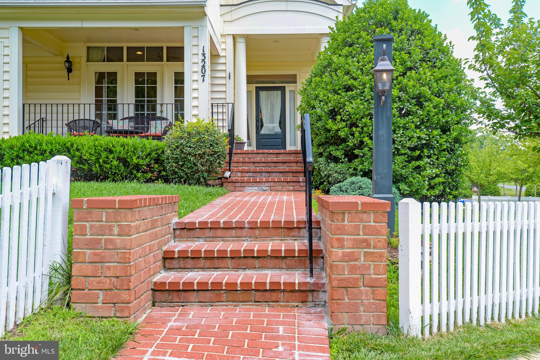 PARKSIDE CONDOMINIUMS - Residential