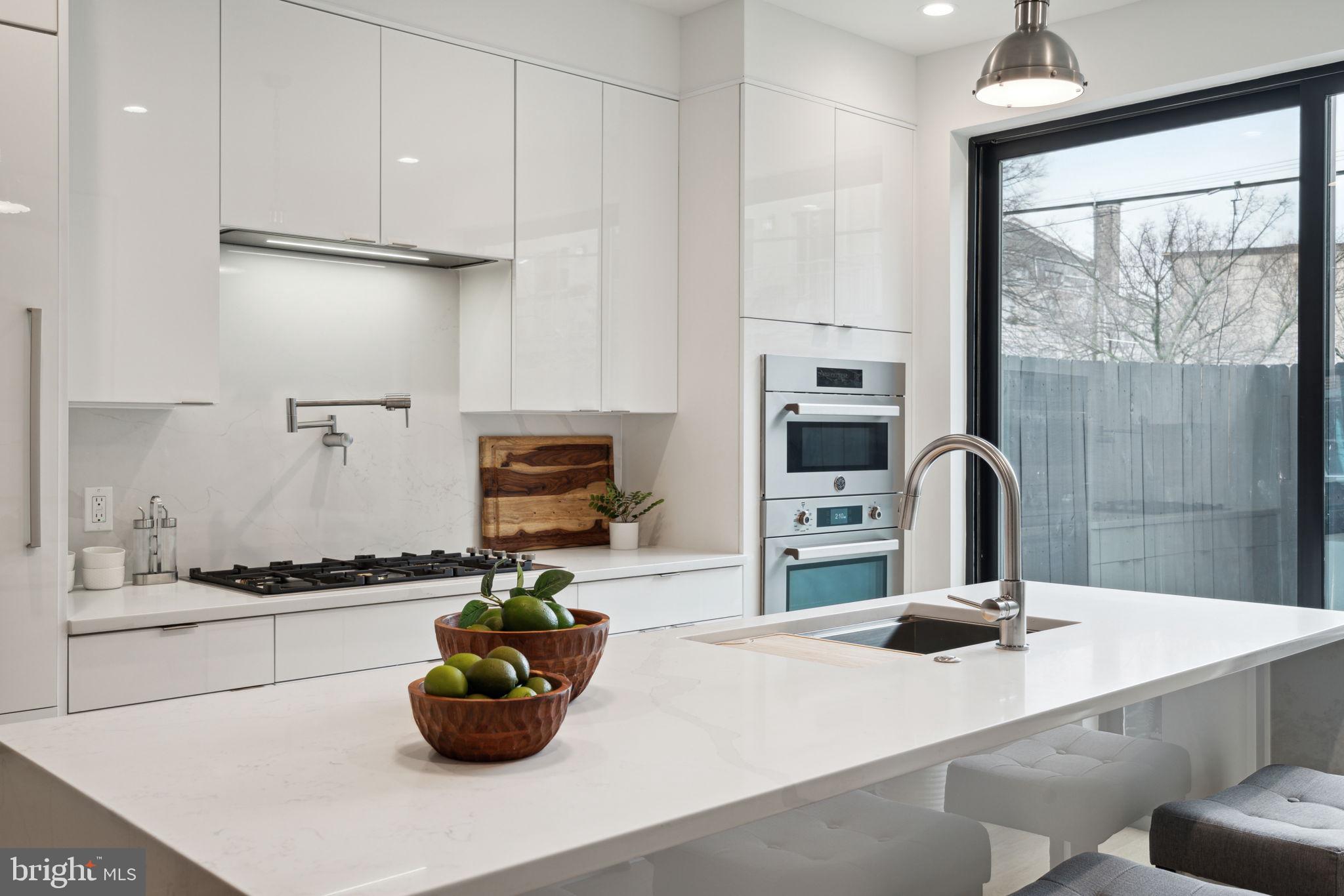 GRADUATE HOSPITAL - Residential