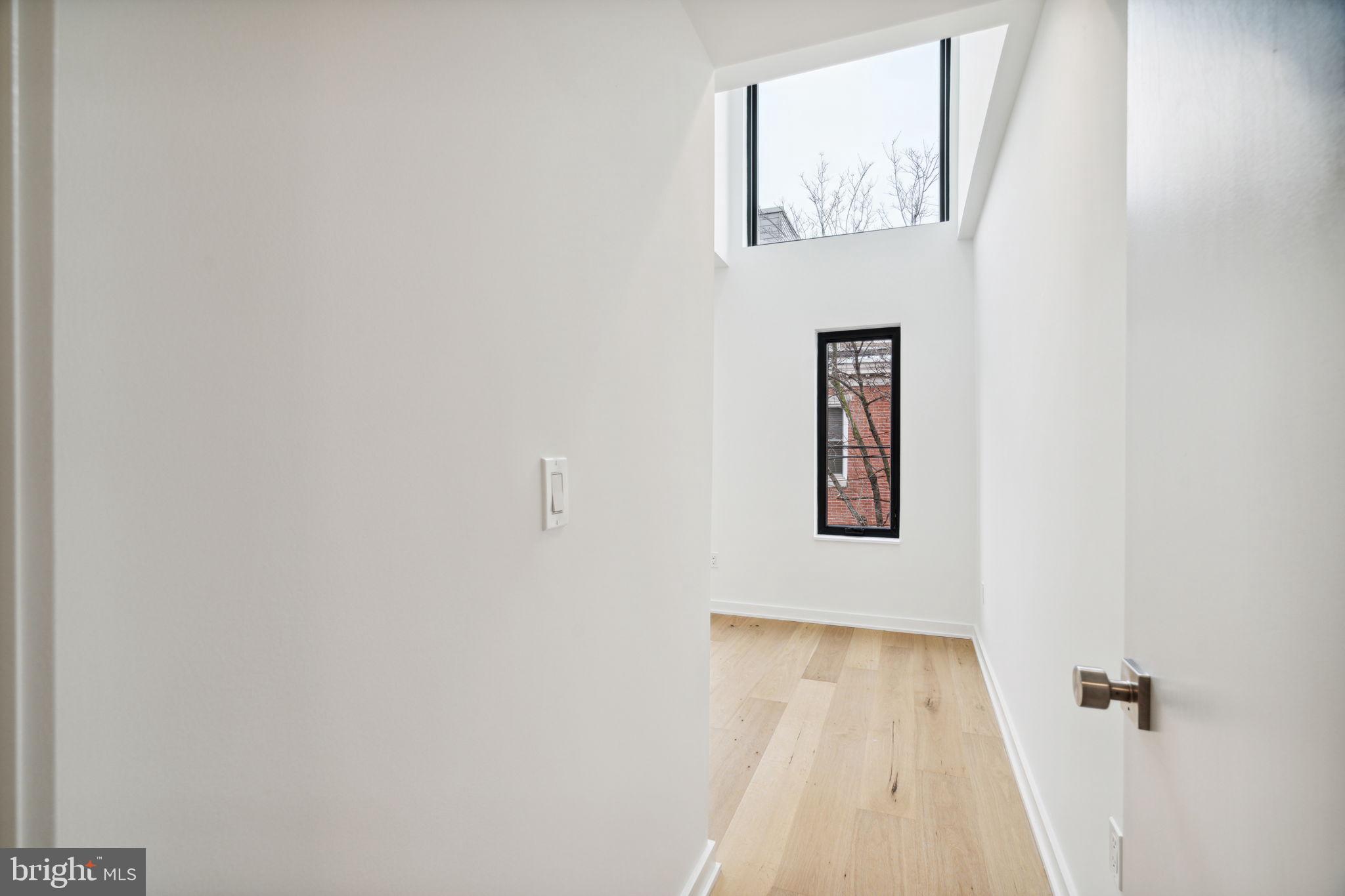 GRADUATE HOSPITAL - Residential