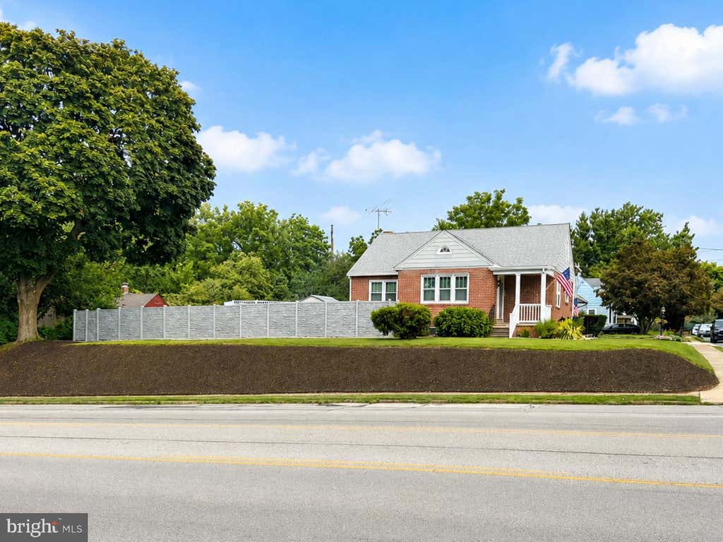 Photo of 2 Myrtle Avenue, RIDLEY PARK, PA 19078 (MLS # PADE2122570)