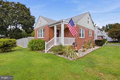 2 MYRTLE AVENUE RIDLEY PARK PA 19078