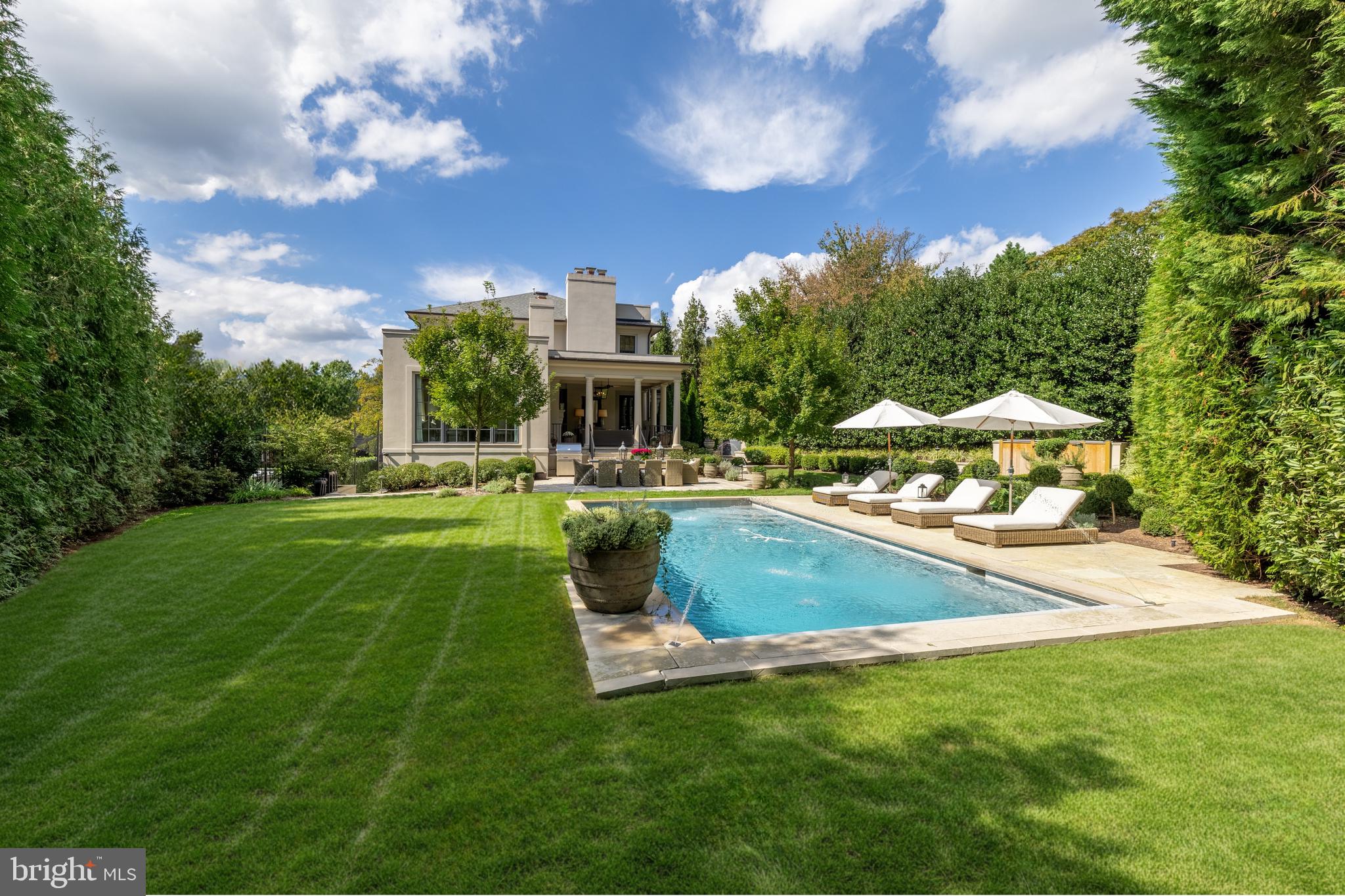 BERKLEY - Residential