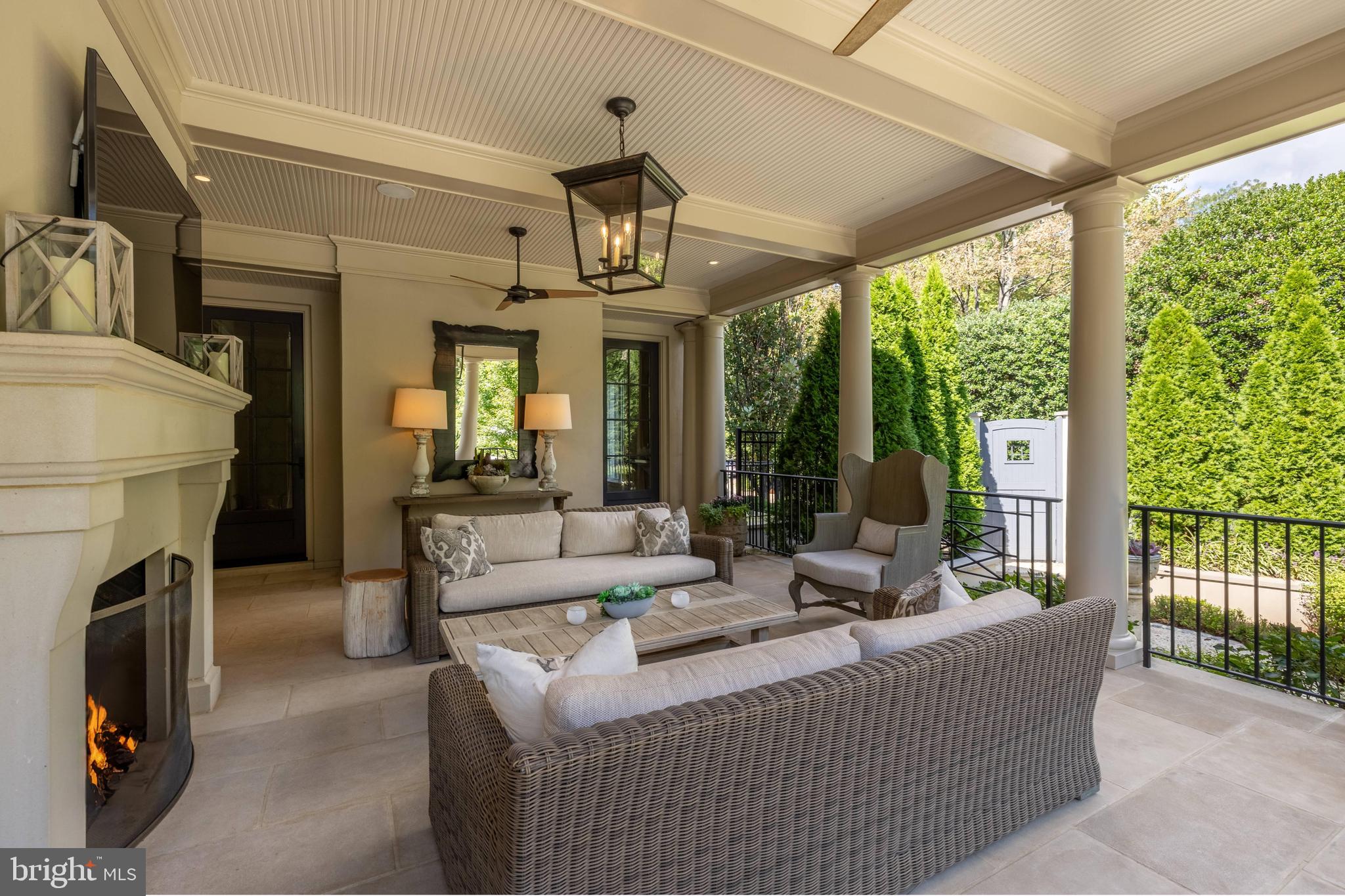 BERKLEY - Residential