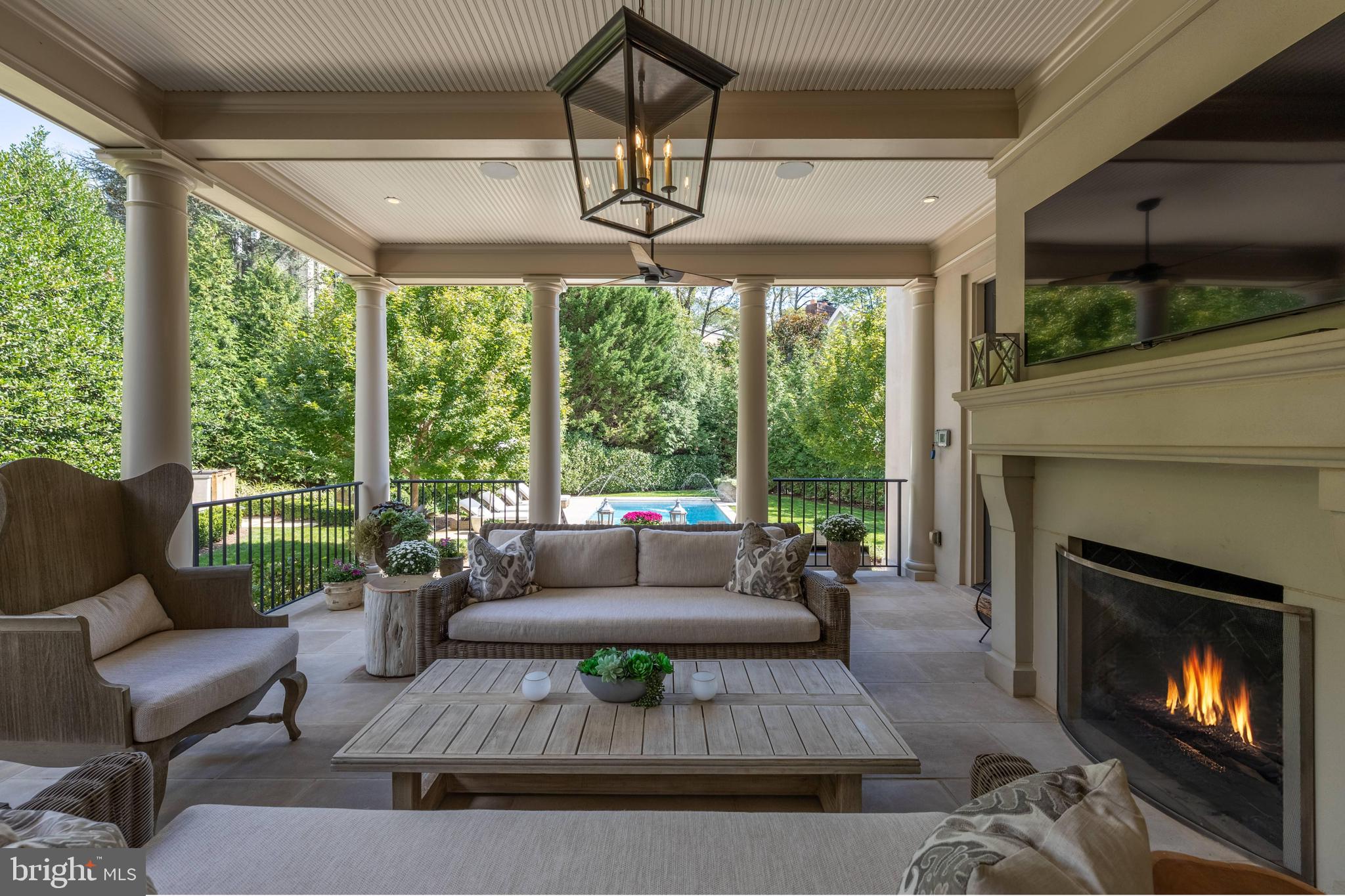 BERKLEY - Residential