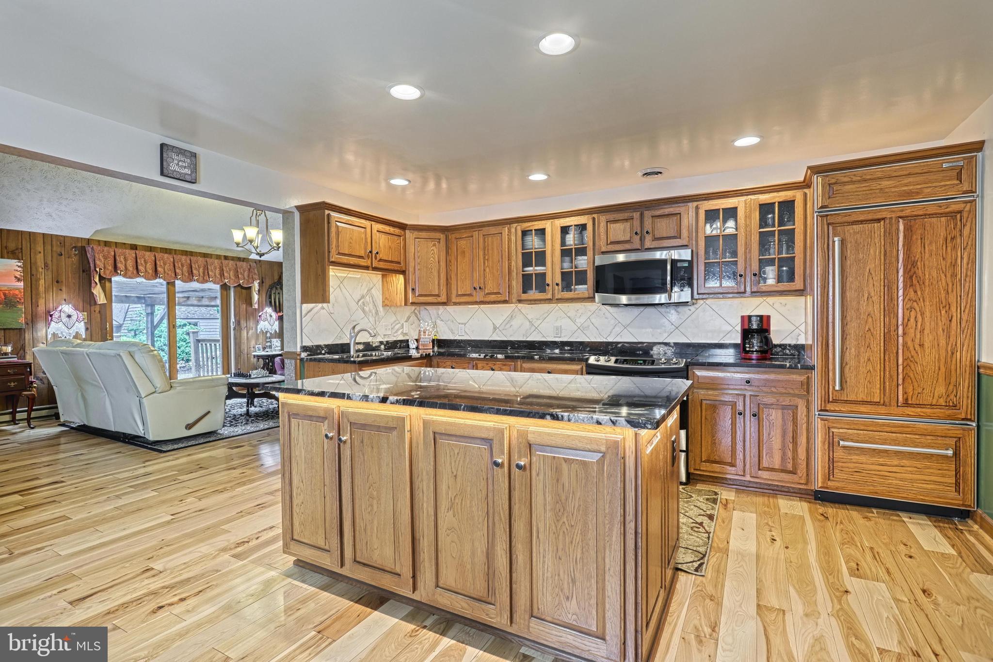 SOUTHAMPTON TWP - Residential