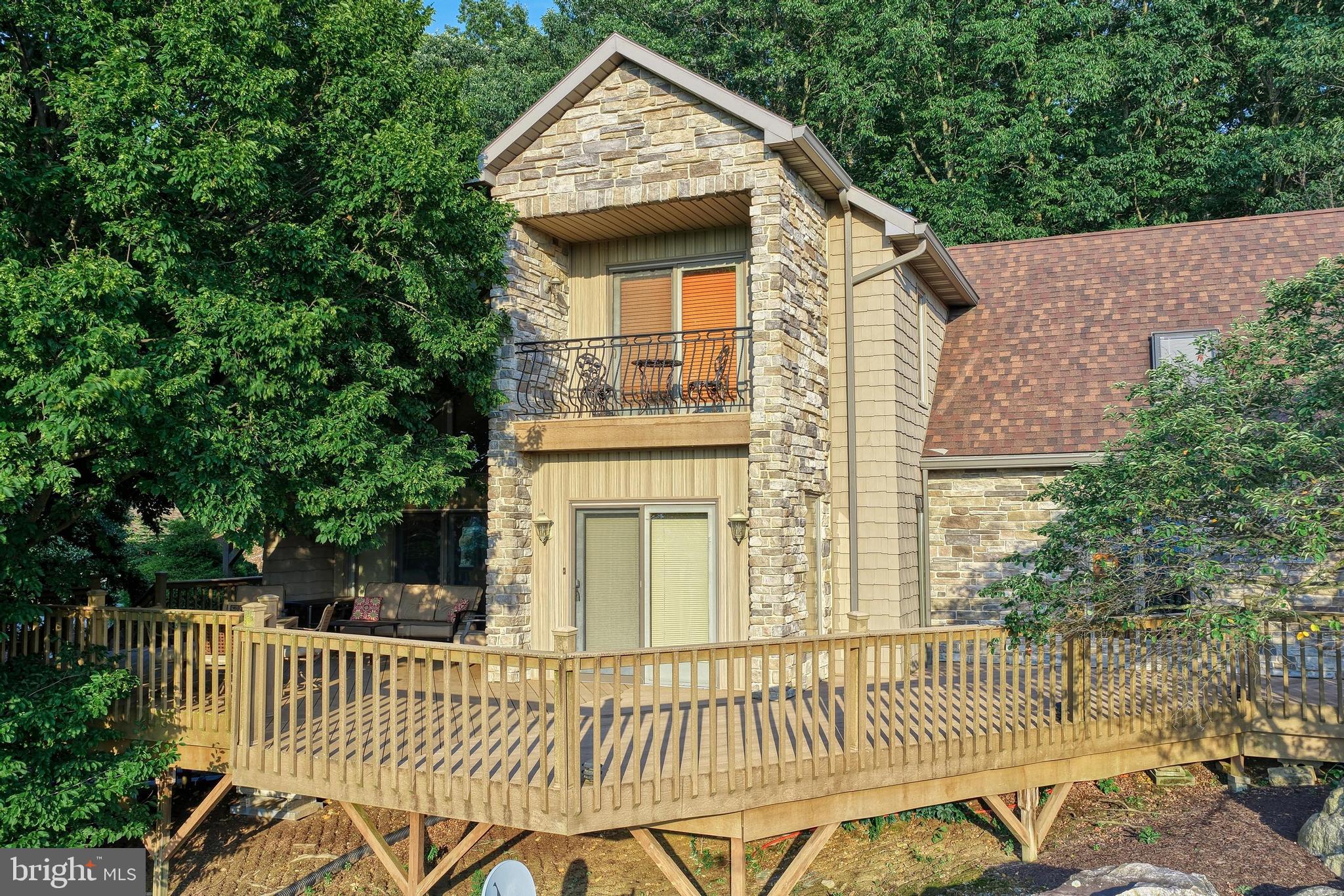 3035 STILLHOUSE HOLLOW ROAD