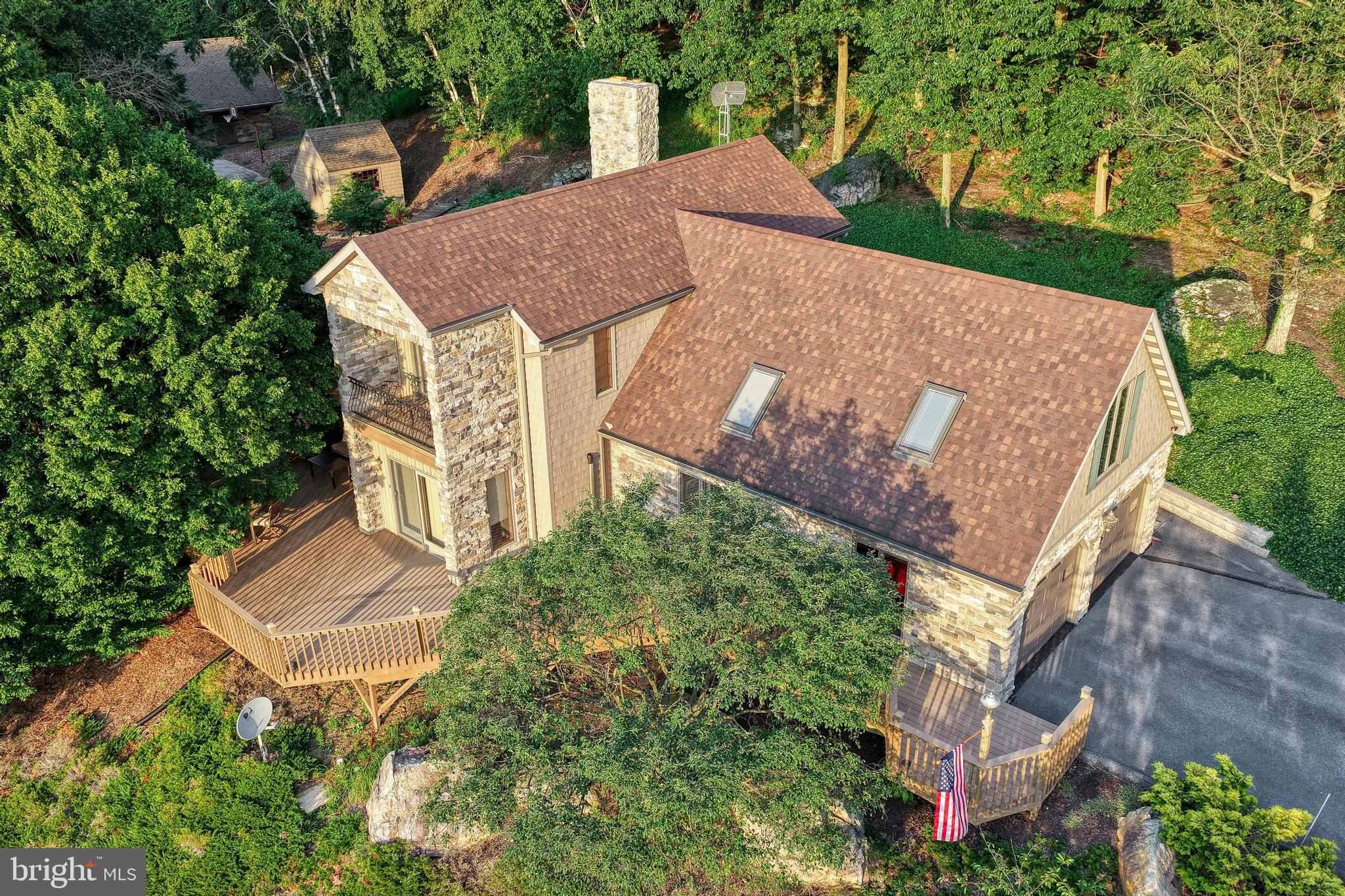 3035 STILLHOUSE HOLLOW ROAD