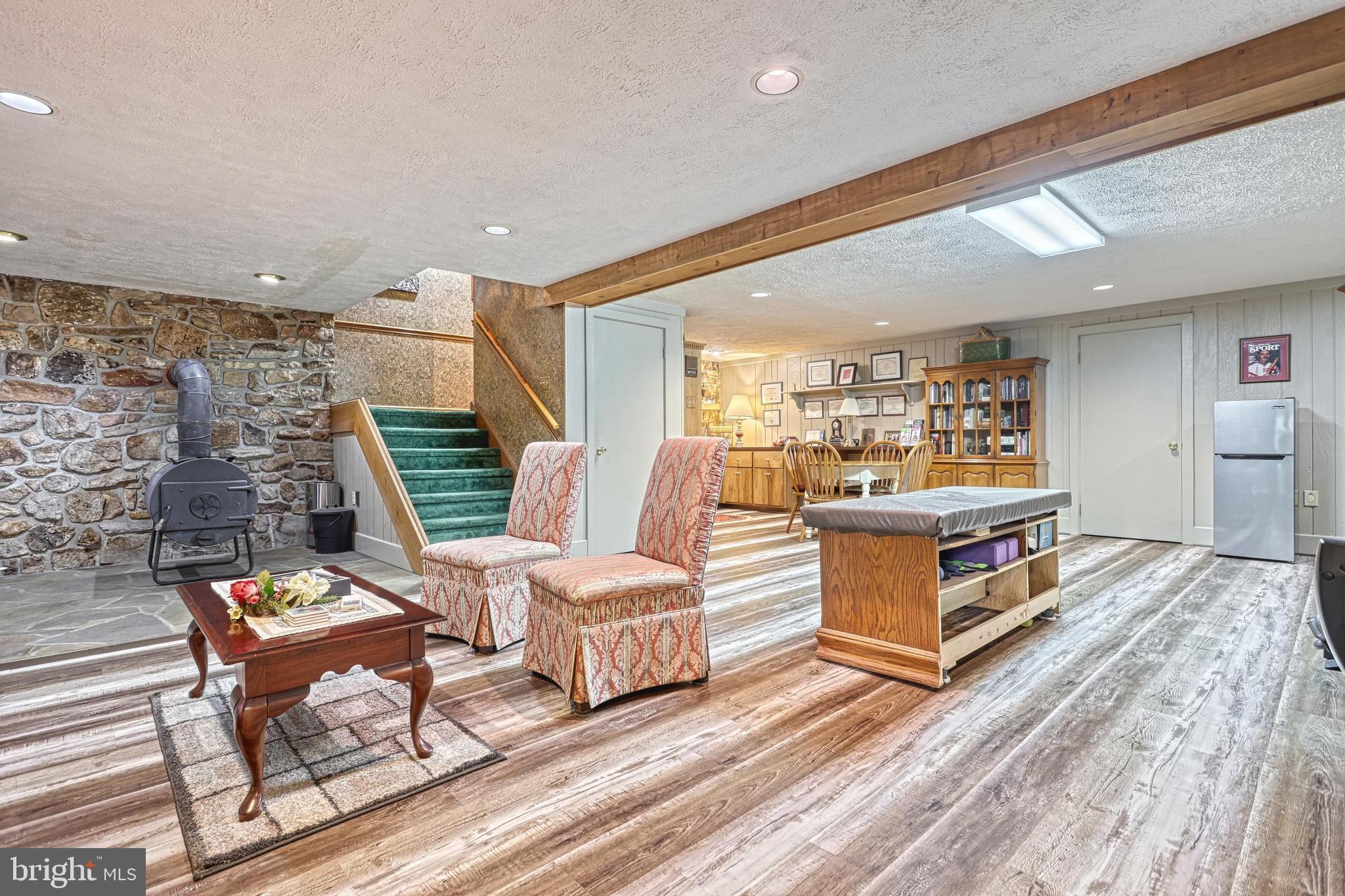 SOUTHAMPTON TWP - Residential