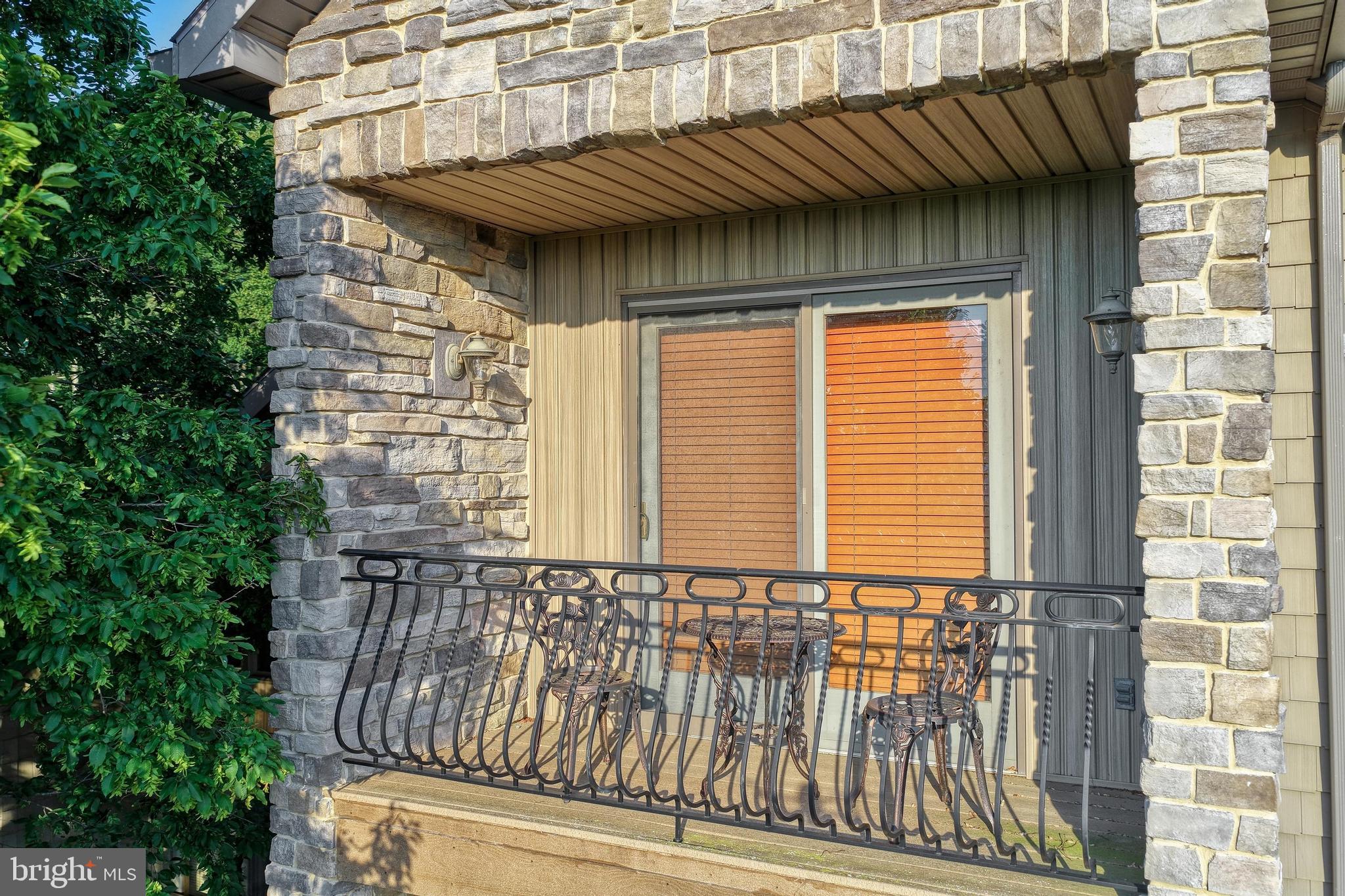 SOUTHAMPTON TWP - Residential